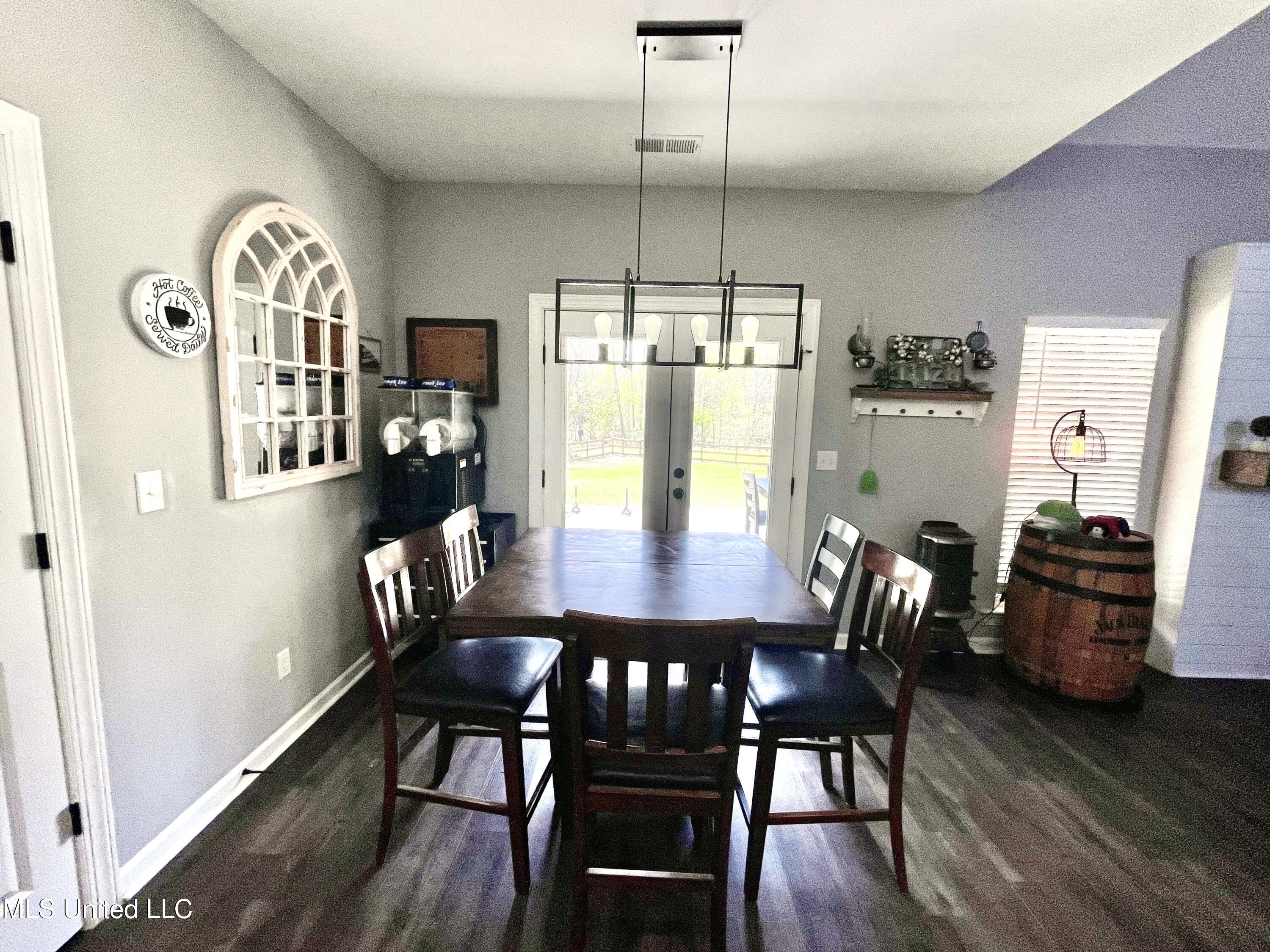 9653 Trenton Trail, Olive Branch, Mississippi image 6