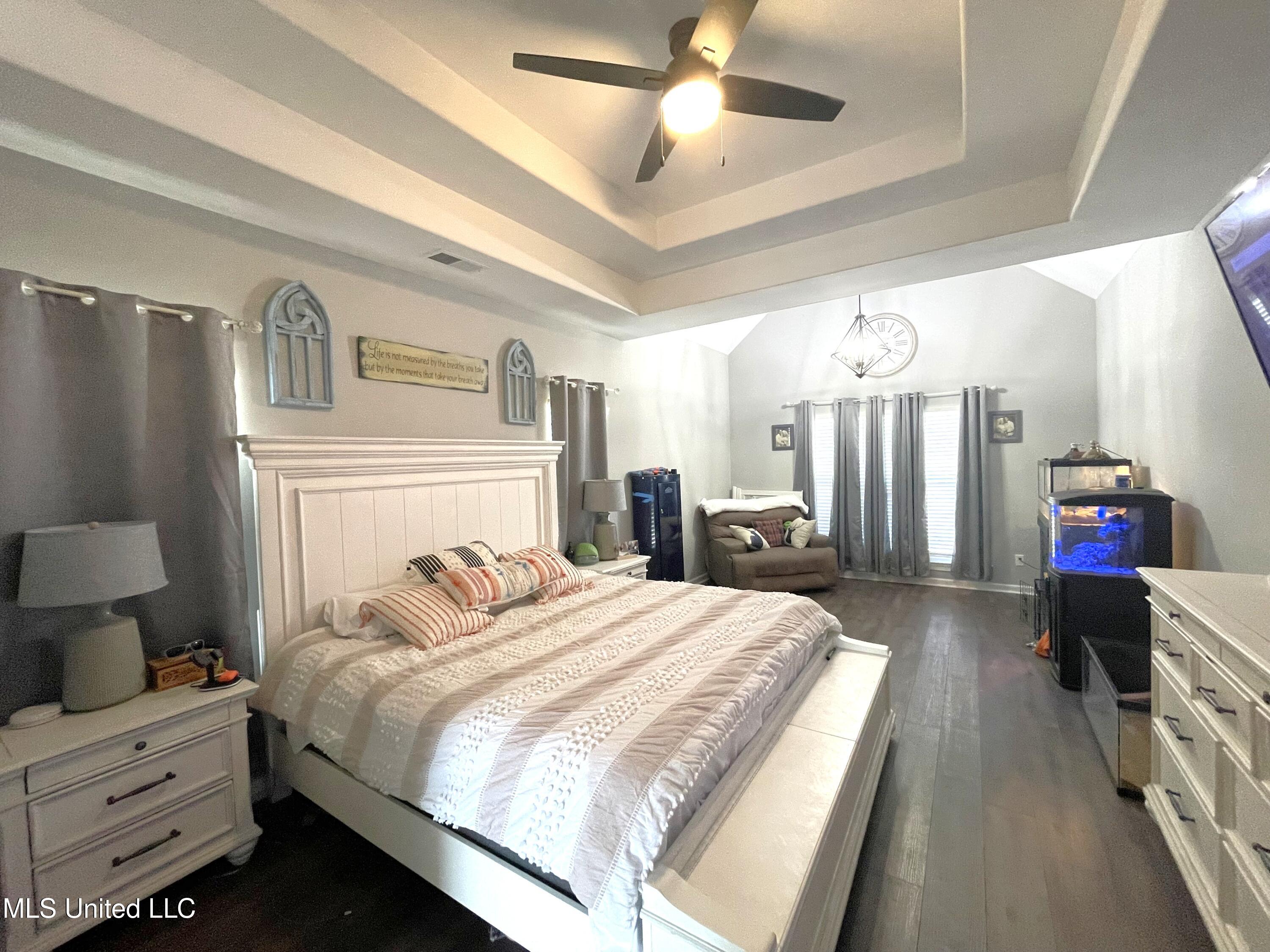 9653 Trenton Trail, Olive Branch, Mississippi image 10