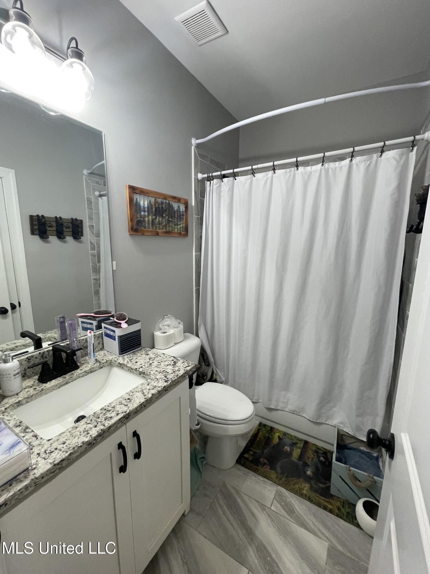 9653 Trenton Trail, Olive Branch, Mississippi image 15
