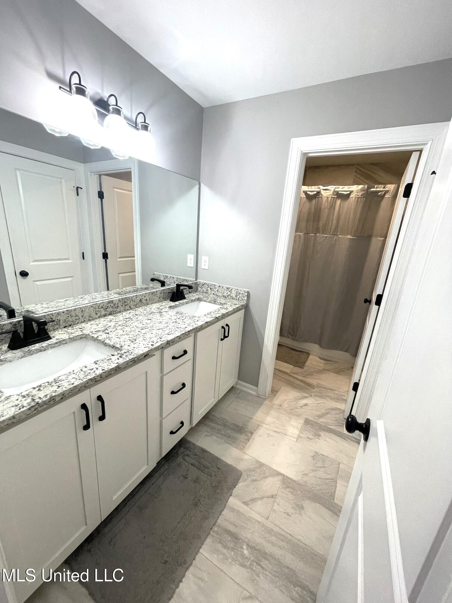 9653 Trenton Trail, Olive Branch, Mississippi image 21