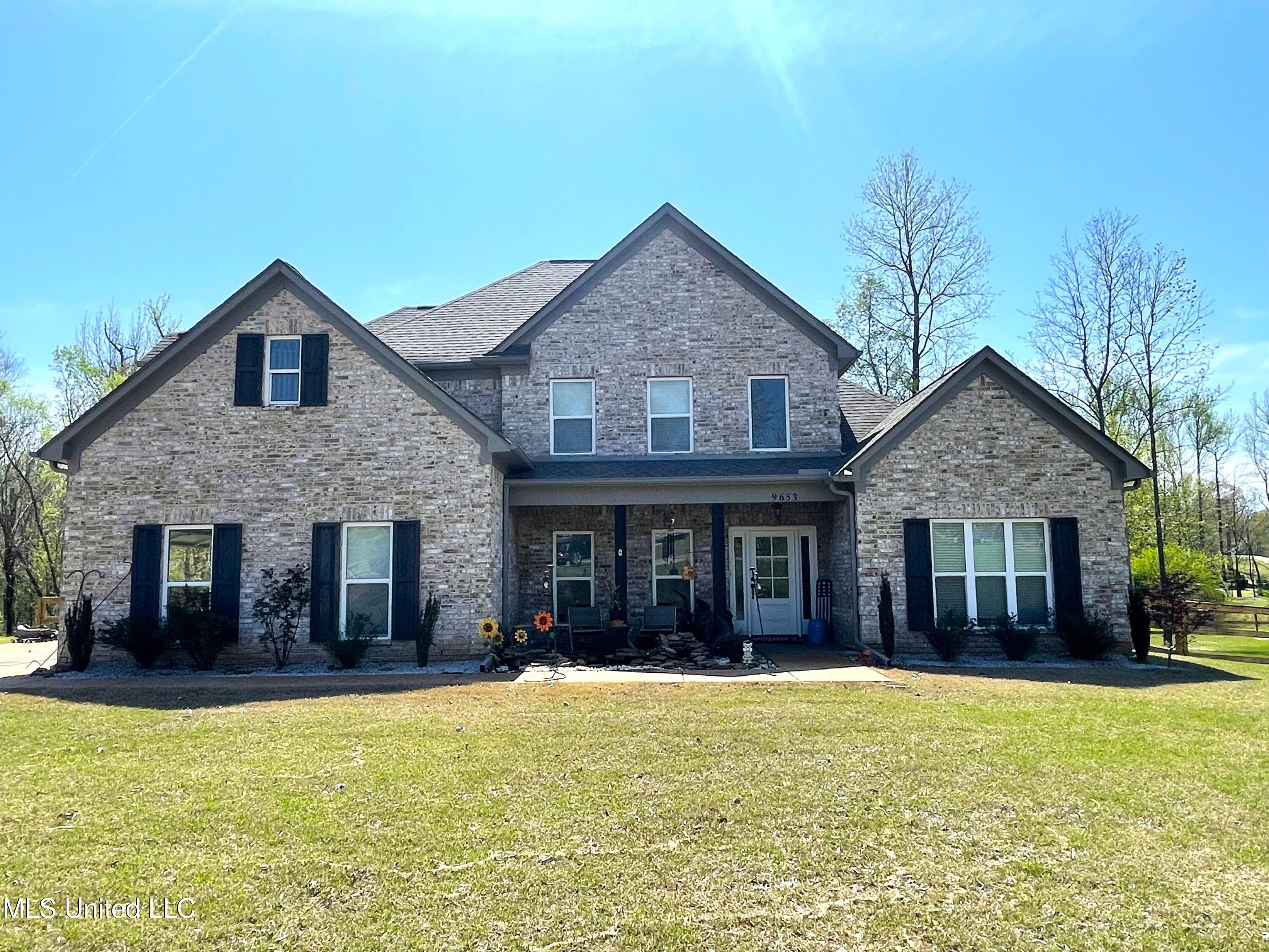 9653 Trenton Trail, Olive Branch, Mississippi image 1