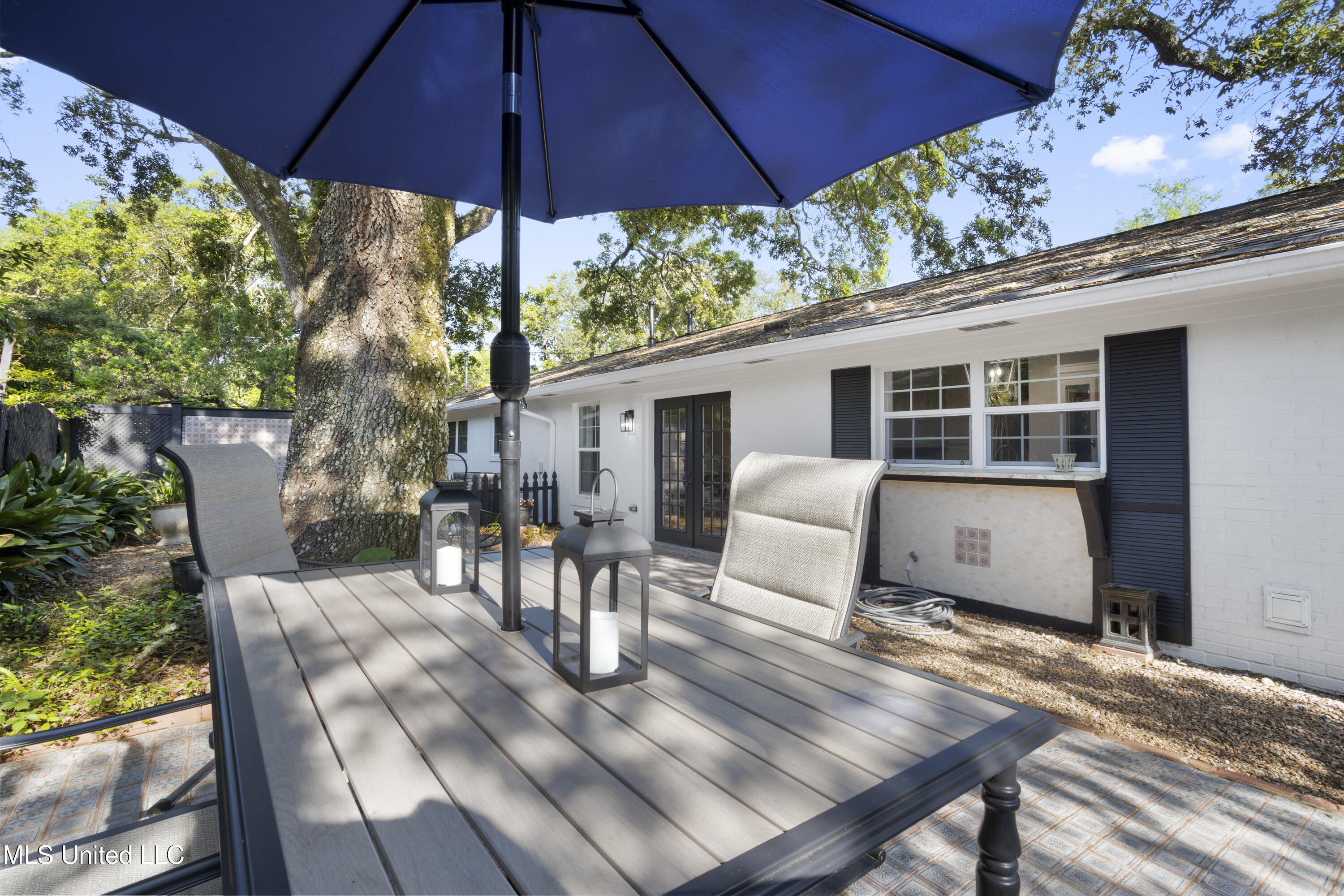 1560 E Second Street, Pass Christian, Mississippi image 6