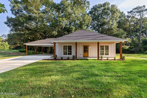 629 SHIRLEY SANFORD RD, SEMINARY, MS 39479 - Image aeabb3d29a220b54cd2c1a2a36bb7c86/753407347