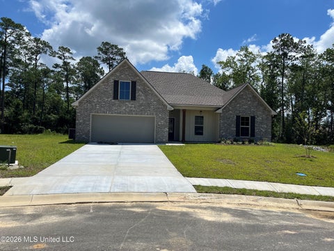 Homes For Sale - 11801 Moss Creek Court<br/> Jackson County, Ocean Springs, MS 39564