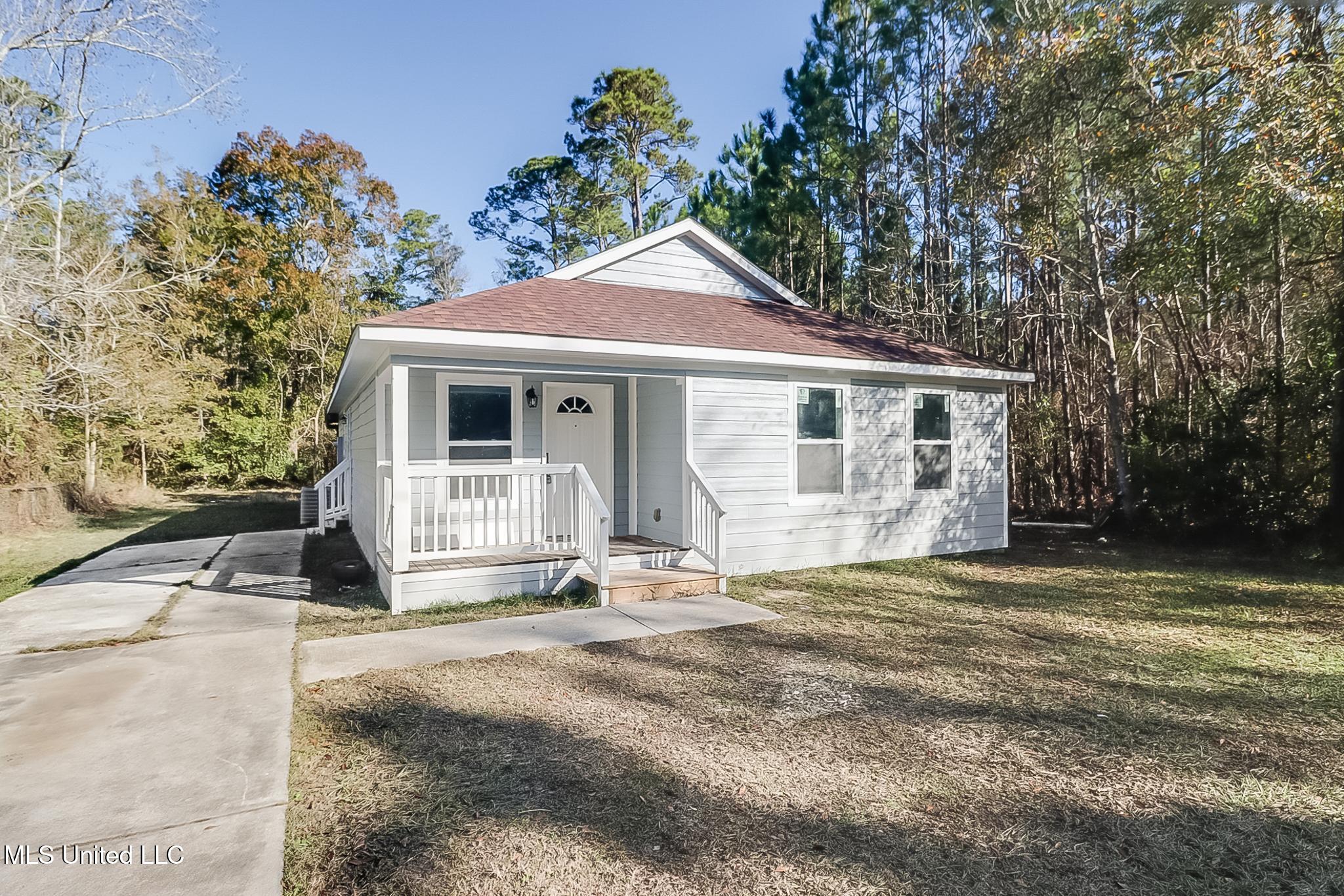 4812 30th 1/2 Street, Gulfport, Mississippi image 3