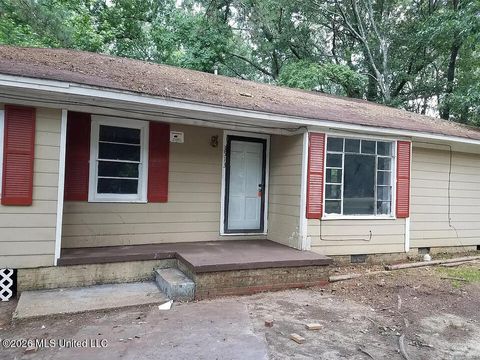 Homes For Sale - 3513 Hines Street<br/> Jackson, MS 39212