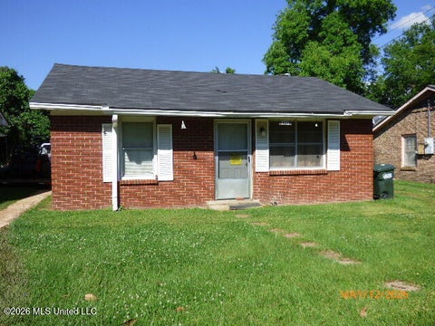 Homes For Sale - 427 College Street<br/> Adams County, Natchez, MS 39120
