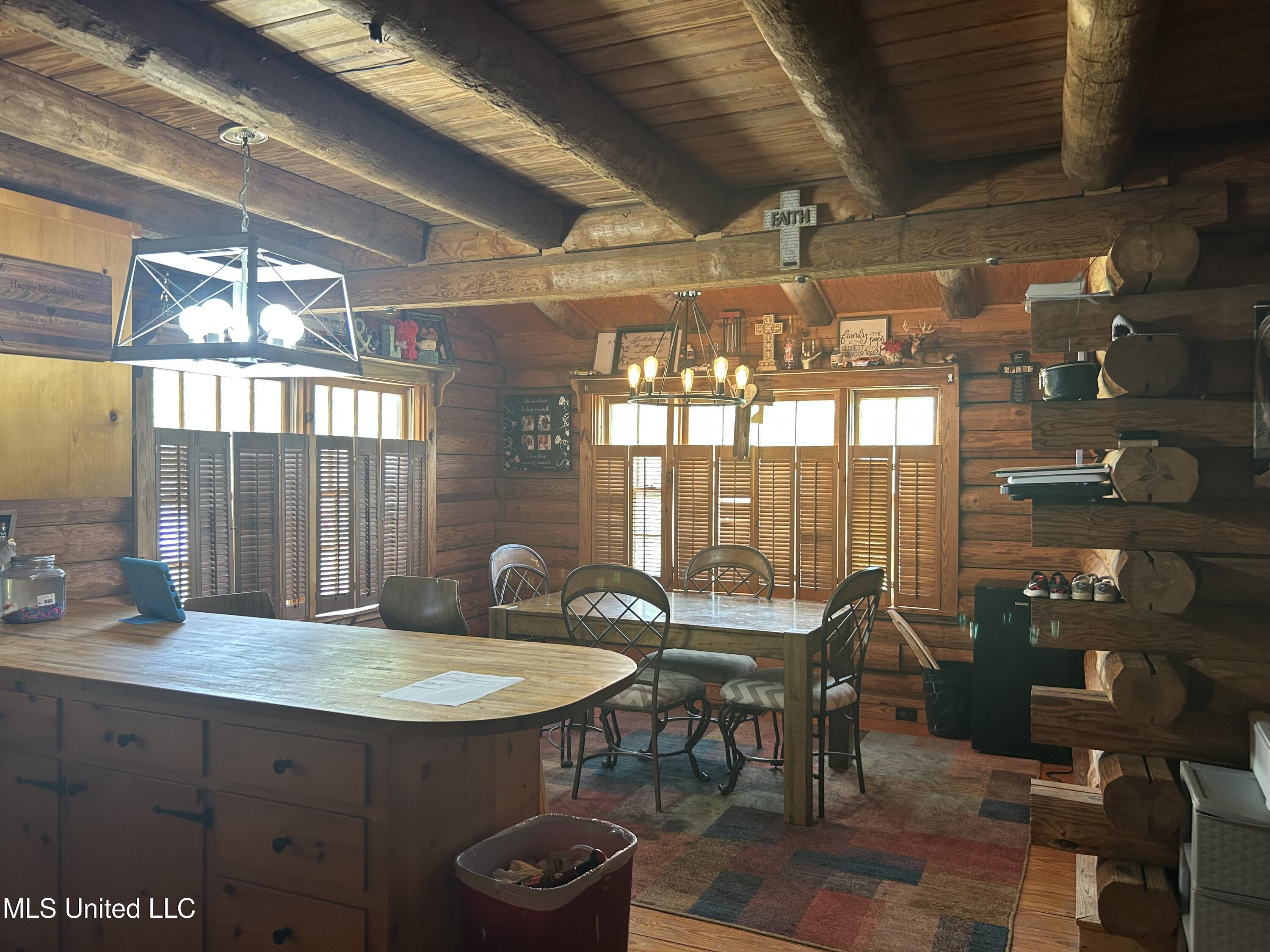 1012 Kern Lane, Crystal Springs, Mississippi image 13