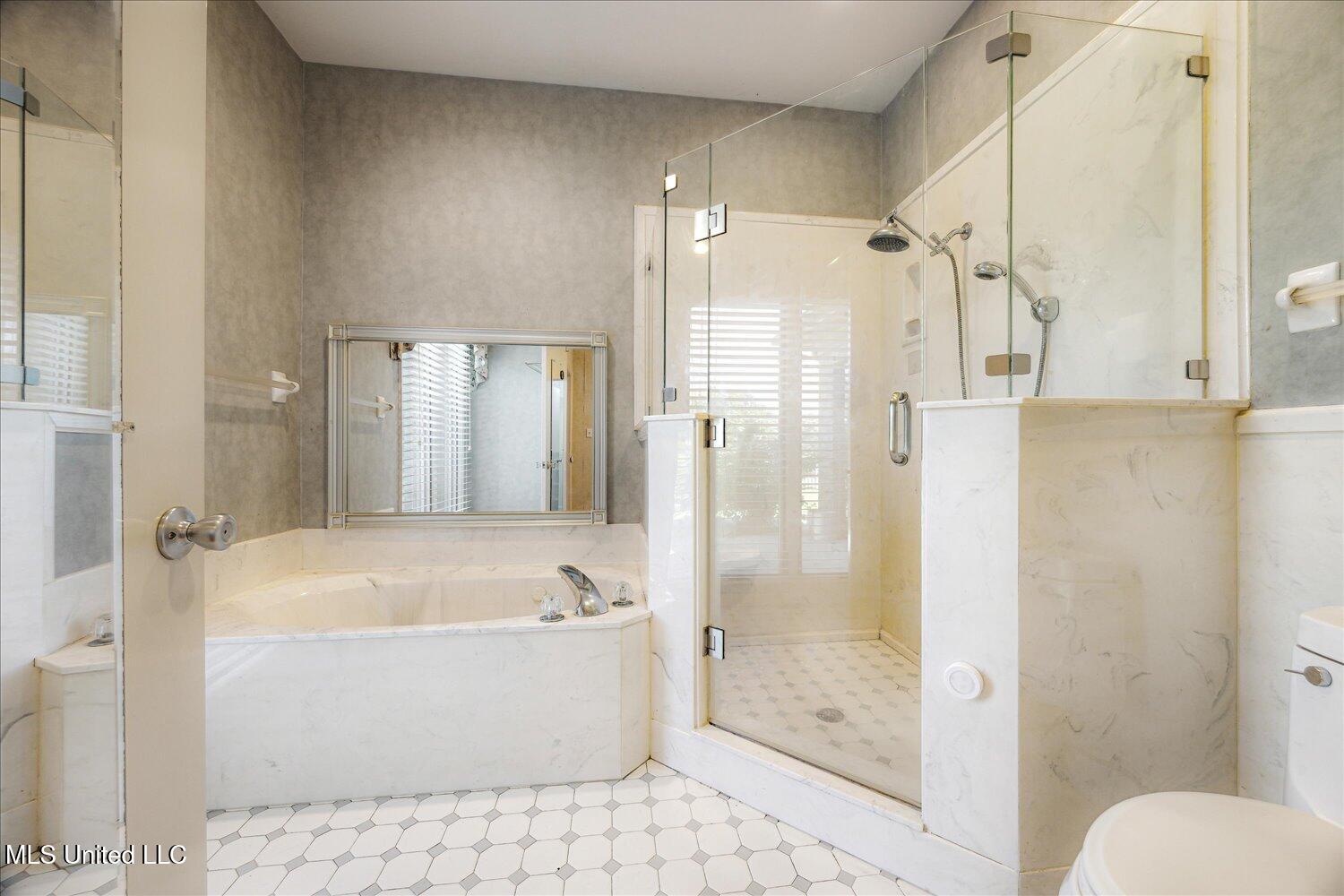 7925 Kirkwood Cove, Olive Branch, Mississippi image 19
