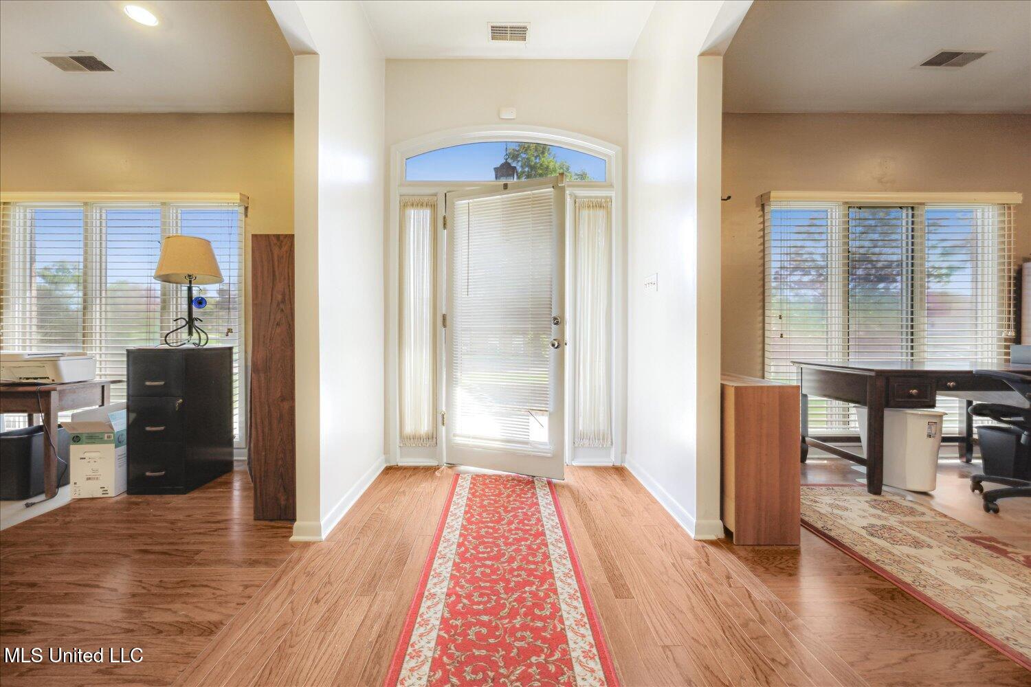 7925 Kirkwood Cove, Olive Branch, Mississippi image 4