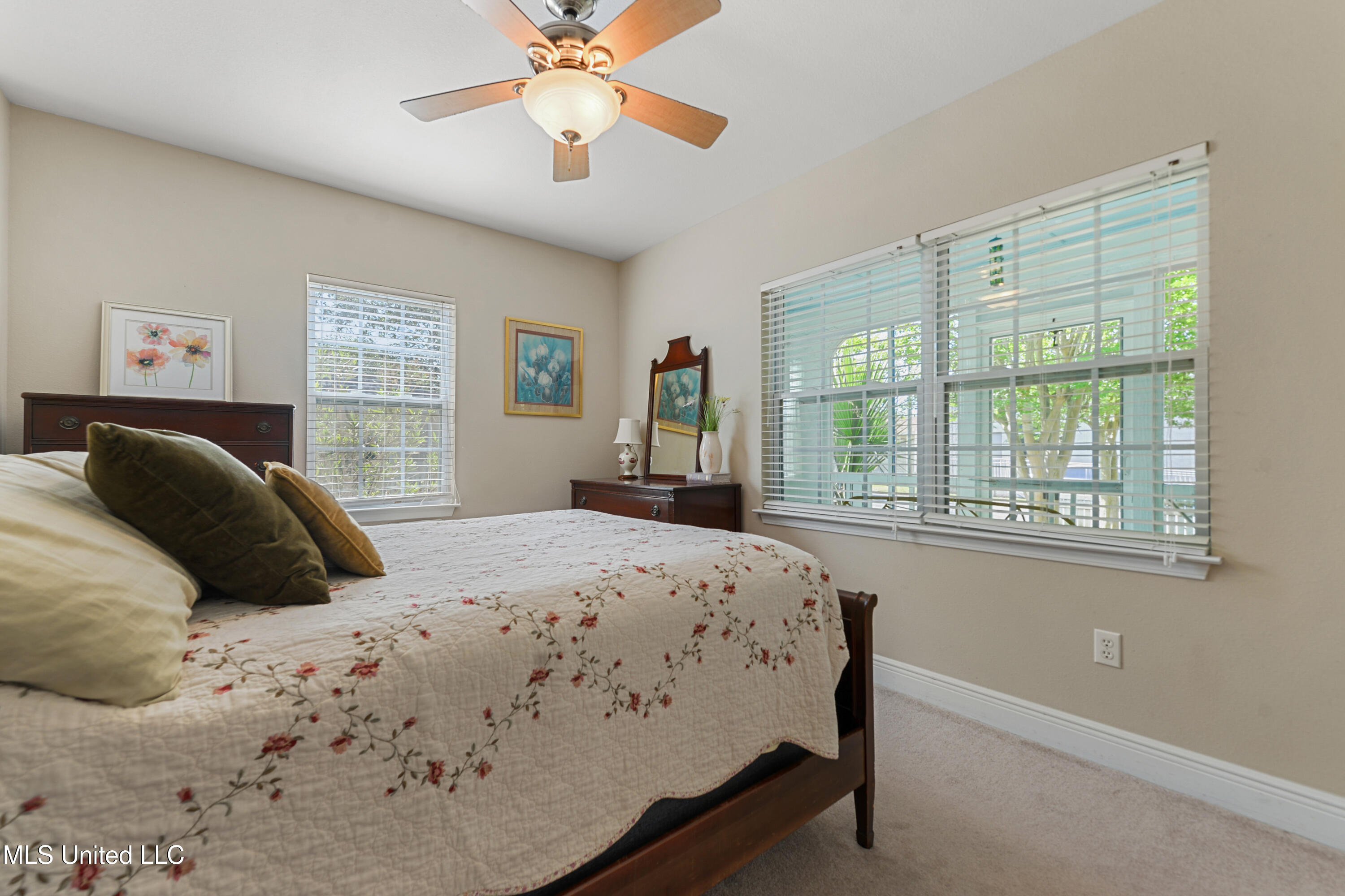 211 Demontluzin Avenue, Bay Saint Louis, Mississippi image 18