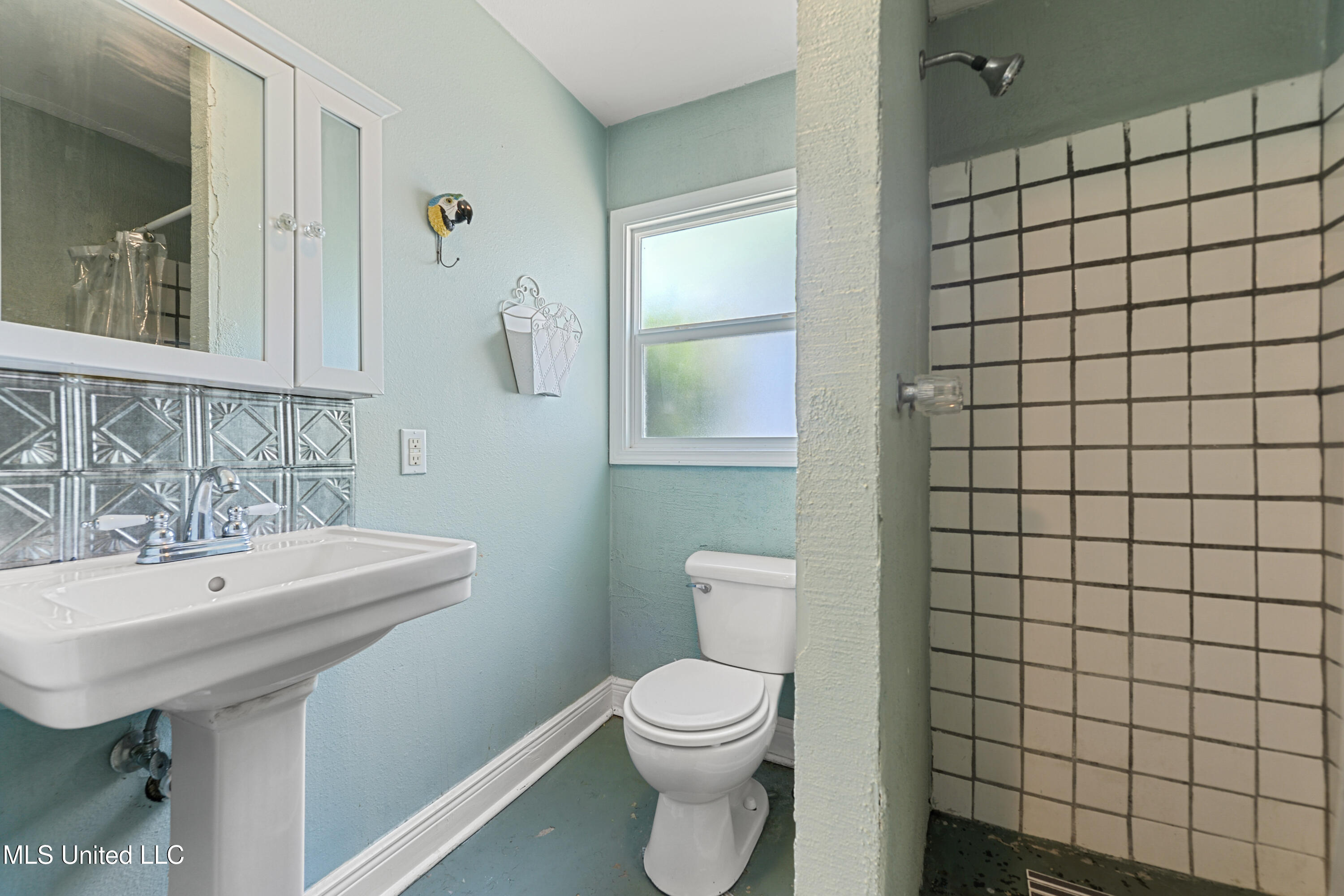 211 Demontluzin Avenue, Bay Saint Louis, Mississippi image 30