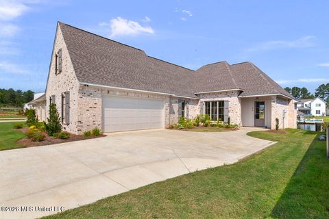 Homes For Sale - 2140 Herons Bay Circle<br/> Madison County, Madison, MS 39110