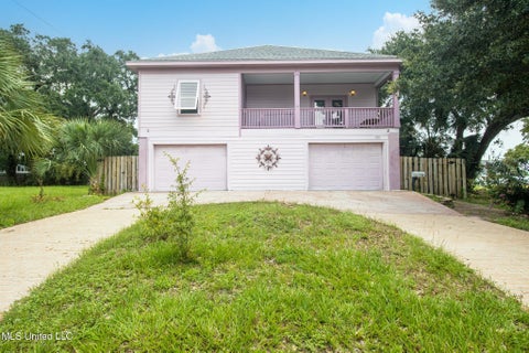 Homes For Rent - 126 Miramar Avenue<br/> Biloxi, MS 39530