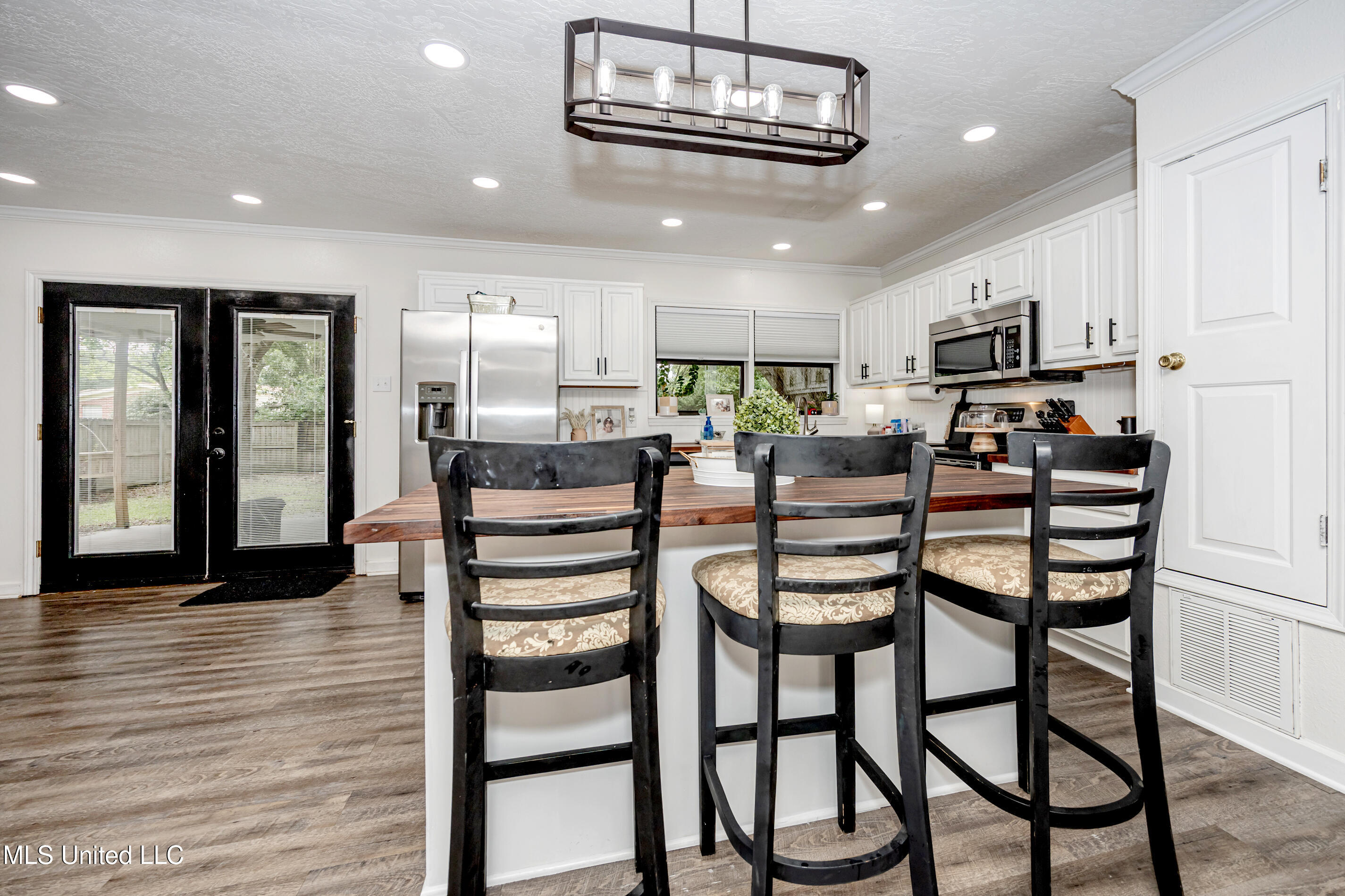 2306 Dogwood Street, Pascagoula, Mississippi image 14