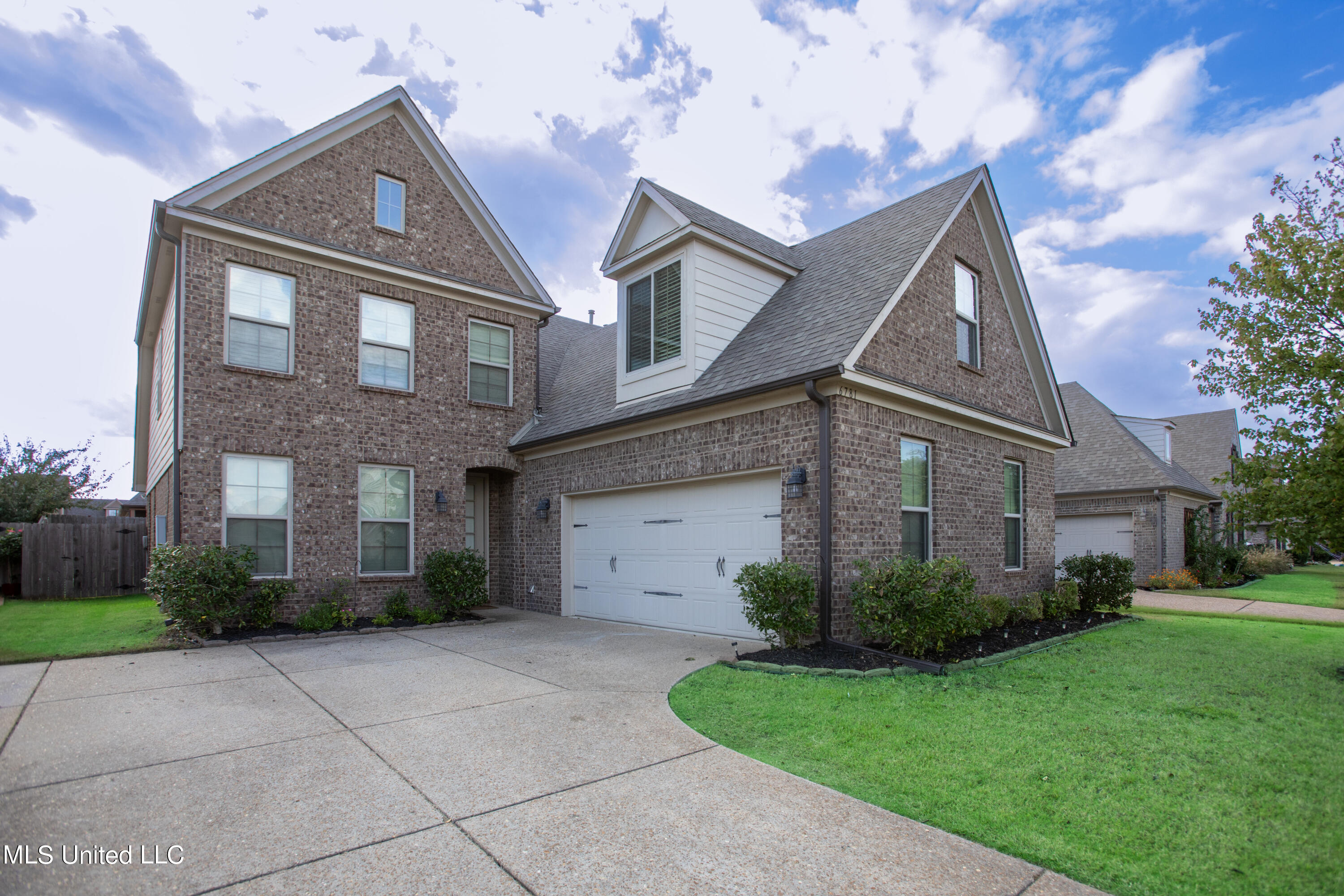 6781 Mourning Dove Lane, Olive Branch, Mississippi image 2