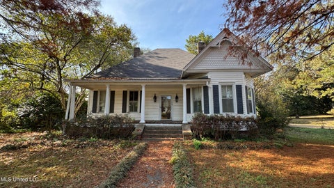 Homes For Sale - 409 N Jackson Street<br/> Crystal Springs, MS 39059