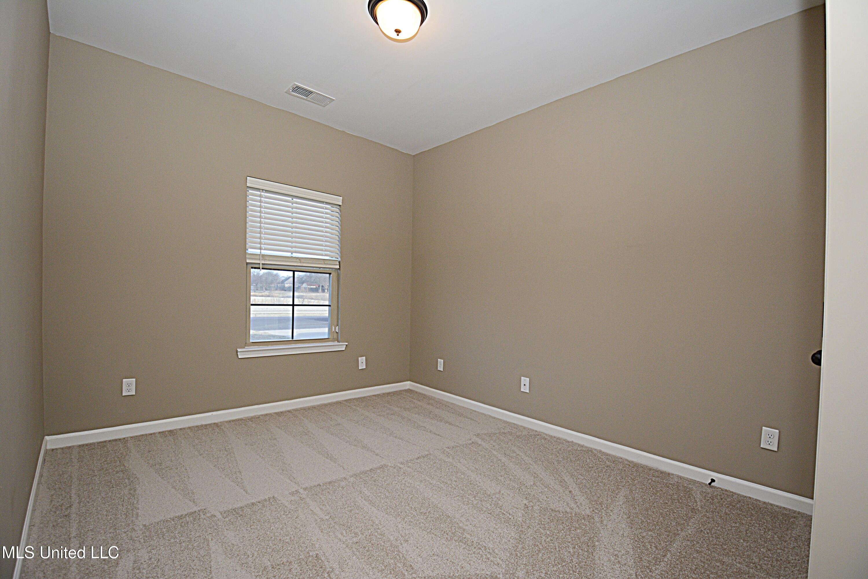 5207 Sweetwater Drive, Southaven, Mississippi image 19