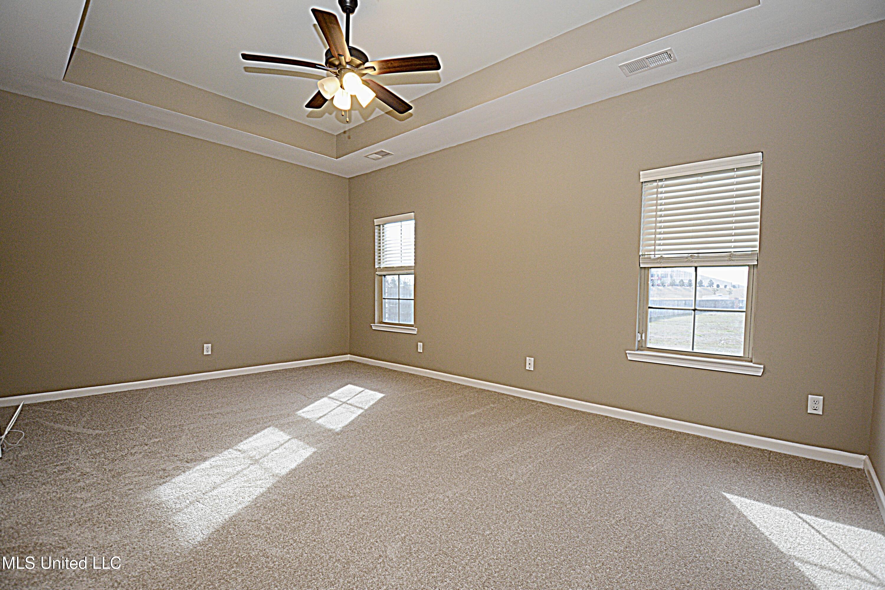 5207 Sweetwater Drive, Southaven, Mississippi image 13