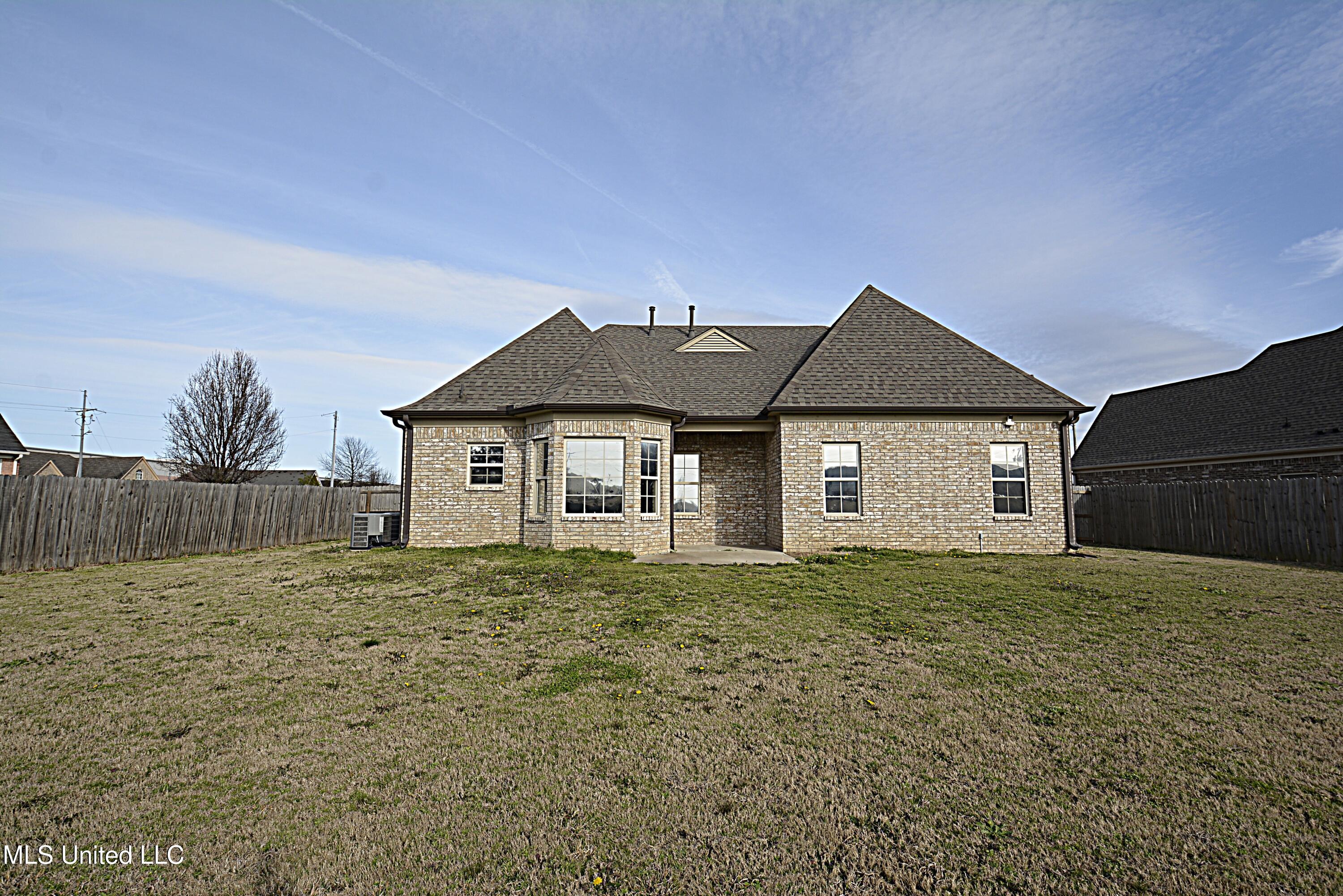 5207 Sweetwater Drive, Southaven, Mississippi image 24
