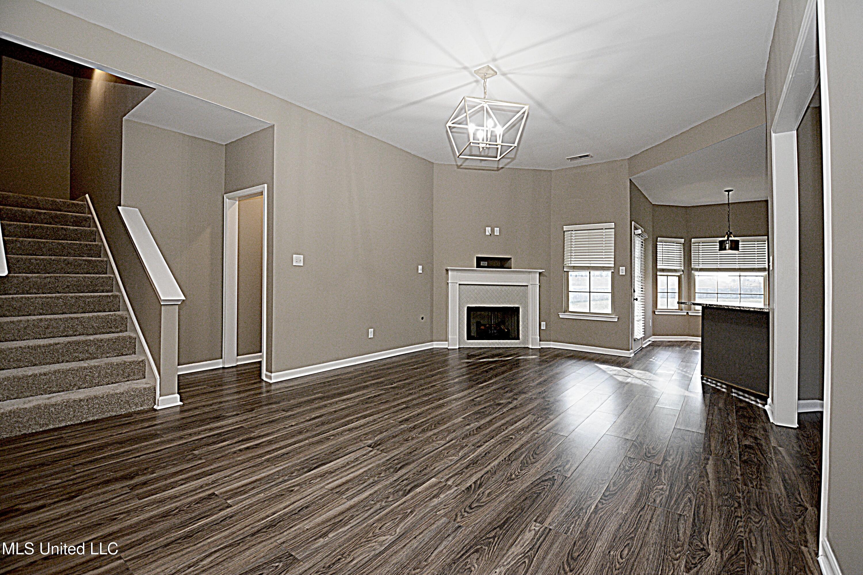 5207 Sweetwater Drive, Southaven, Mississippi image 4