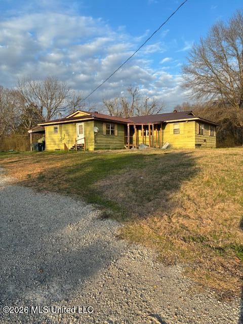 Homes For Sale - 150 Stonewall Road<br/> Marshall County, Byhalia, MS 38611