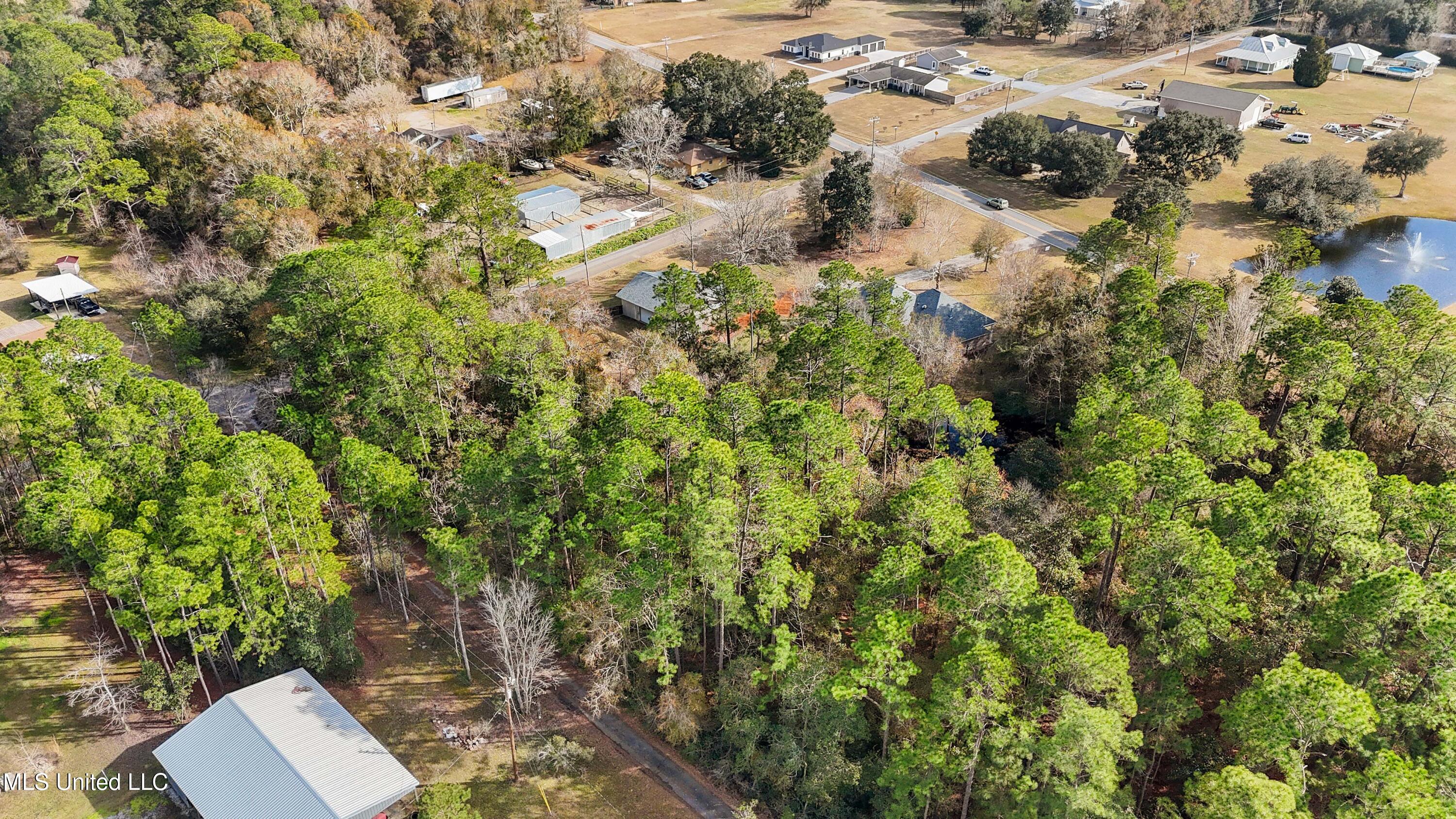 19018 Landon Road, Gulfport, Mississippi image 33