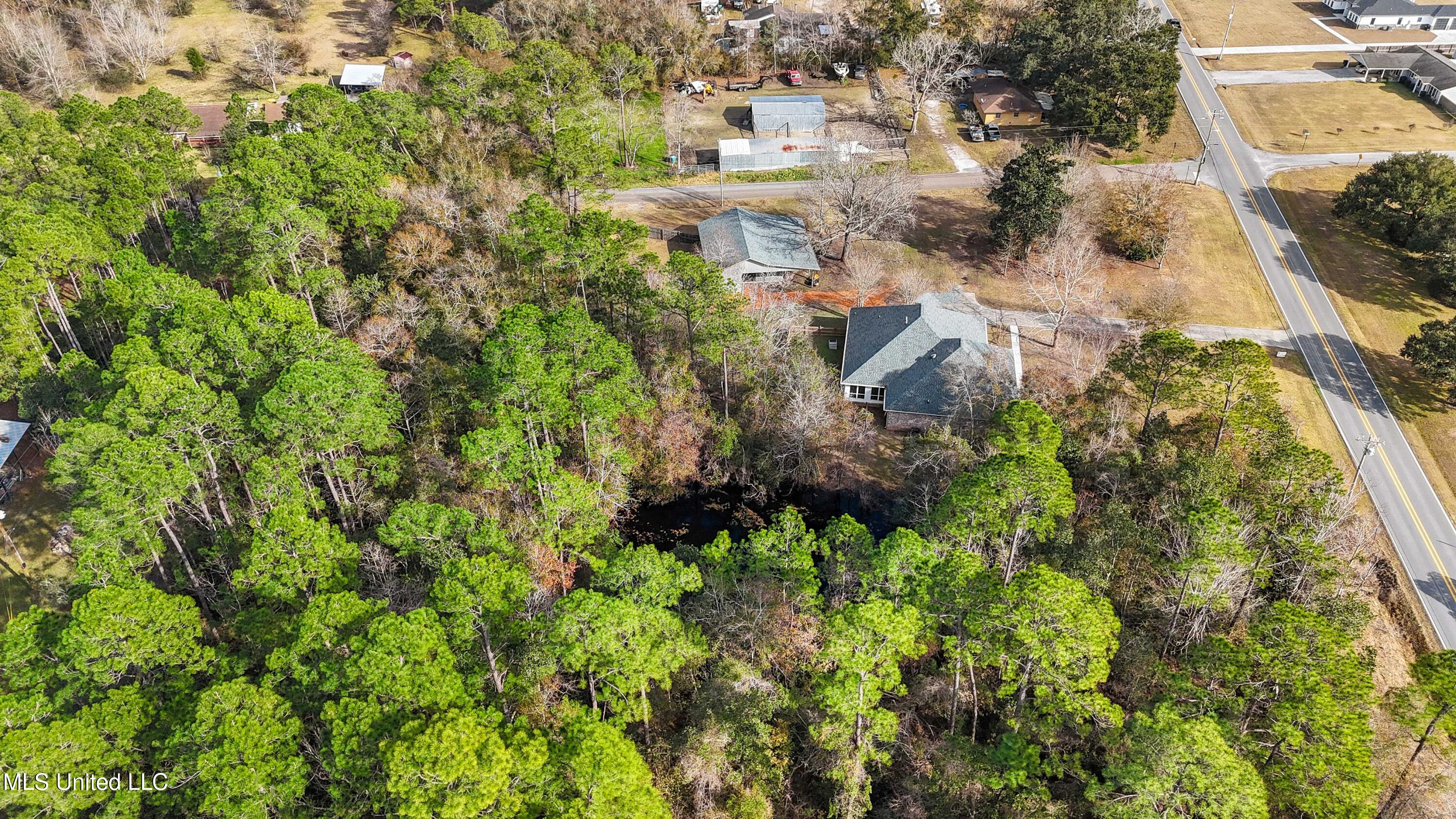 19018 Landon Road, Gulfport, Mississippi image 34