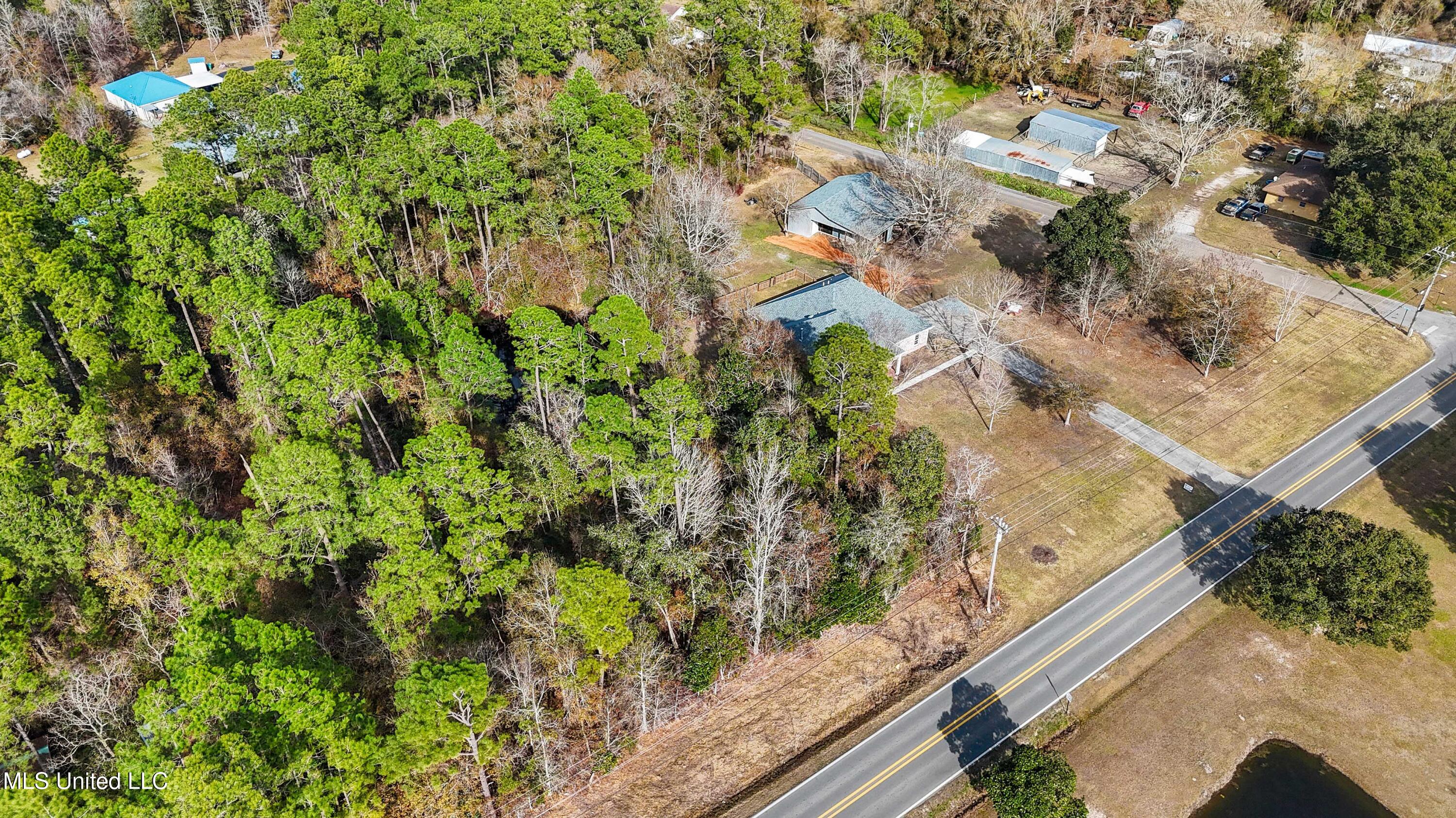 19018 Landon Road, Gulfport, Mississippi image 35