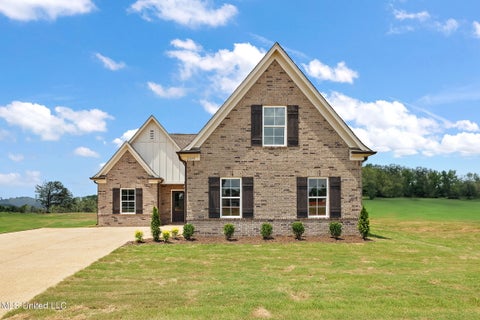 Homes For Sale - 6388 River Lane<br/> Desoto County, Walls, MS 38680