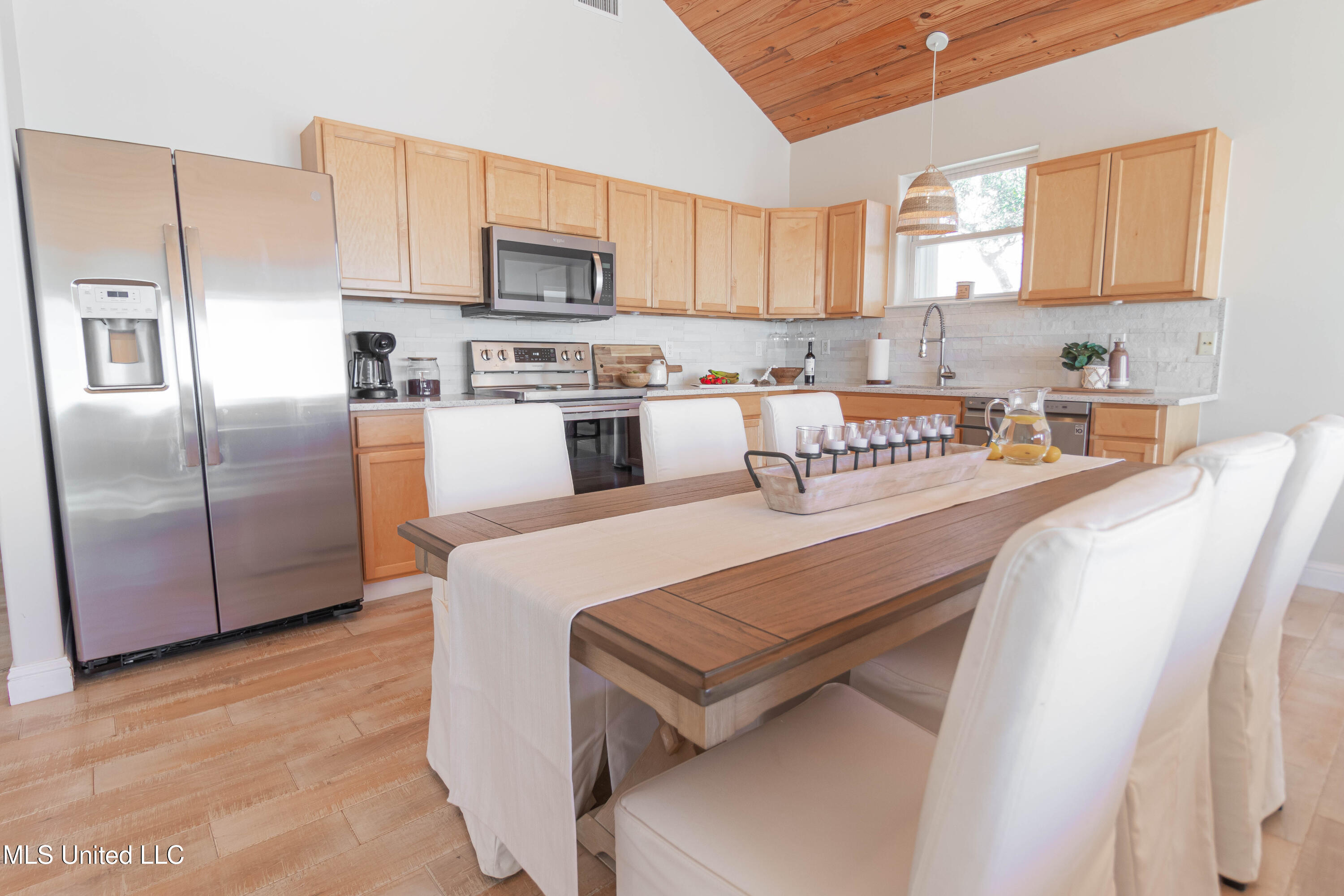 6717 Belle Fontaine Drive, Ocean Springs, Mississippi image 23