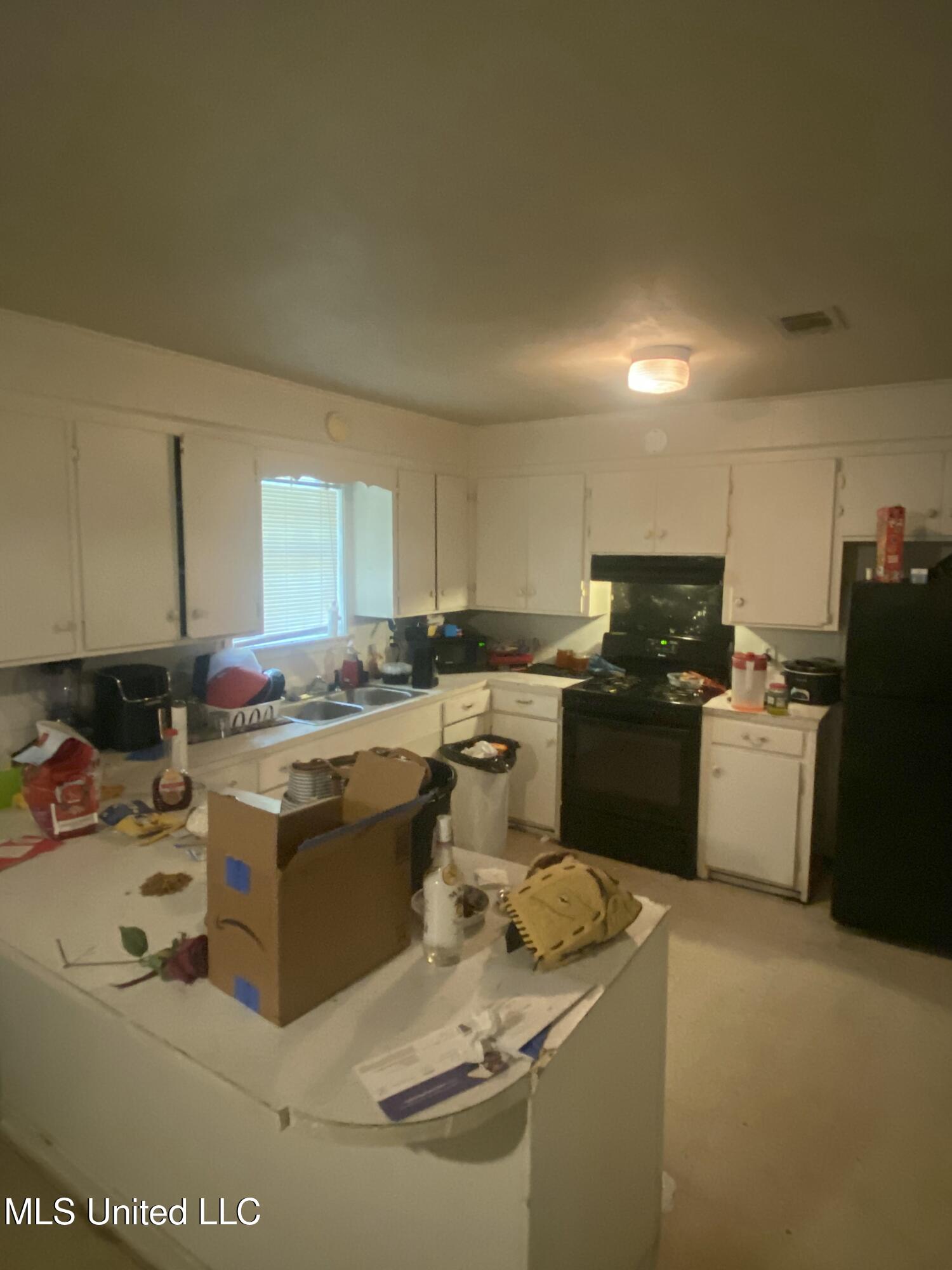 351 E Academy Street, Canton, Mississippi image 5