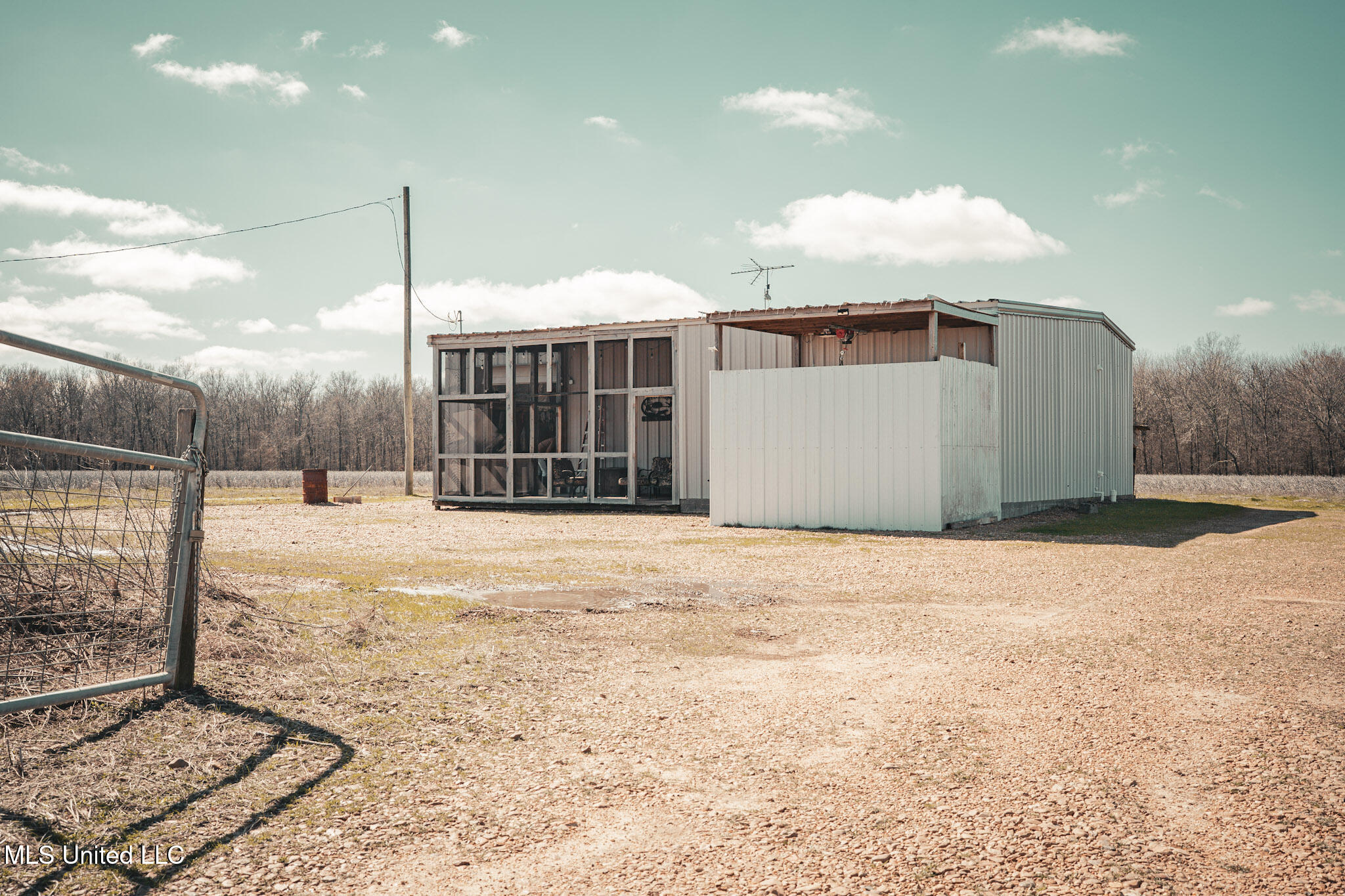 00 Cr-474, Itta Bena, Mississippi image 3