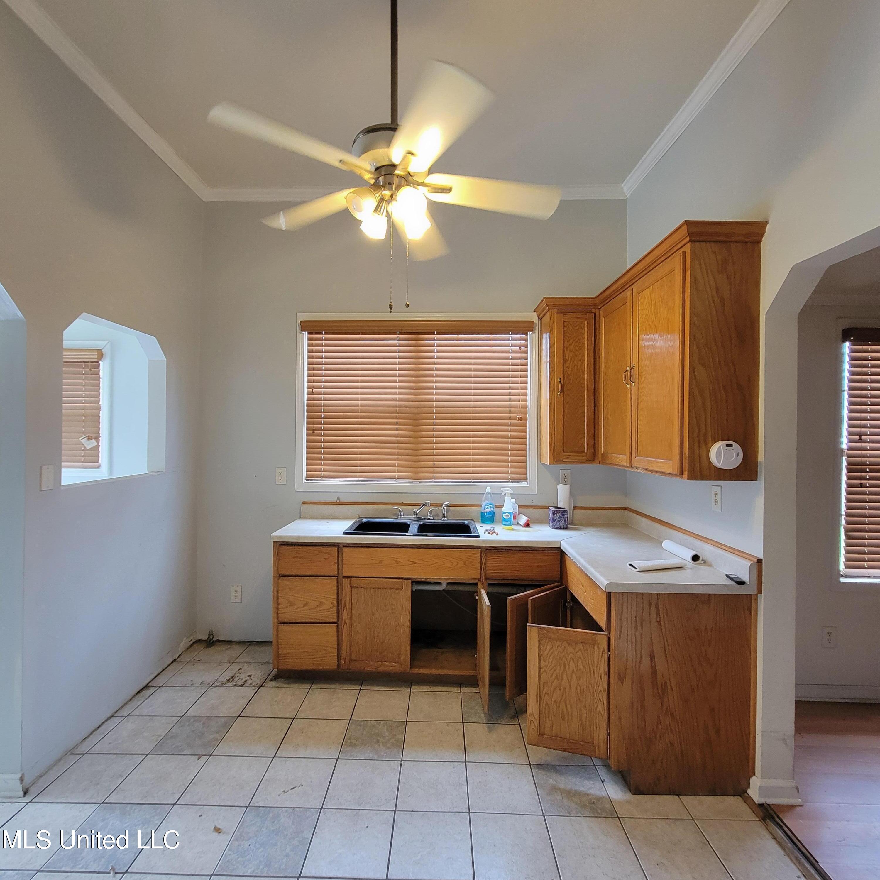 545 Esters Boulevard, Biloxi, Mississippi image 17