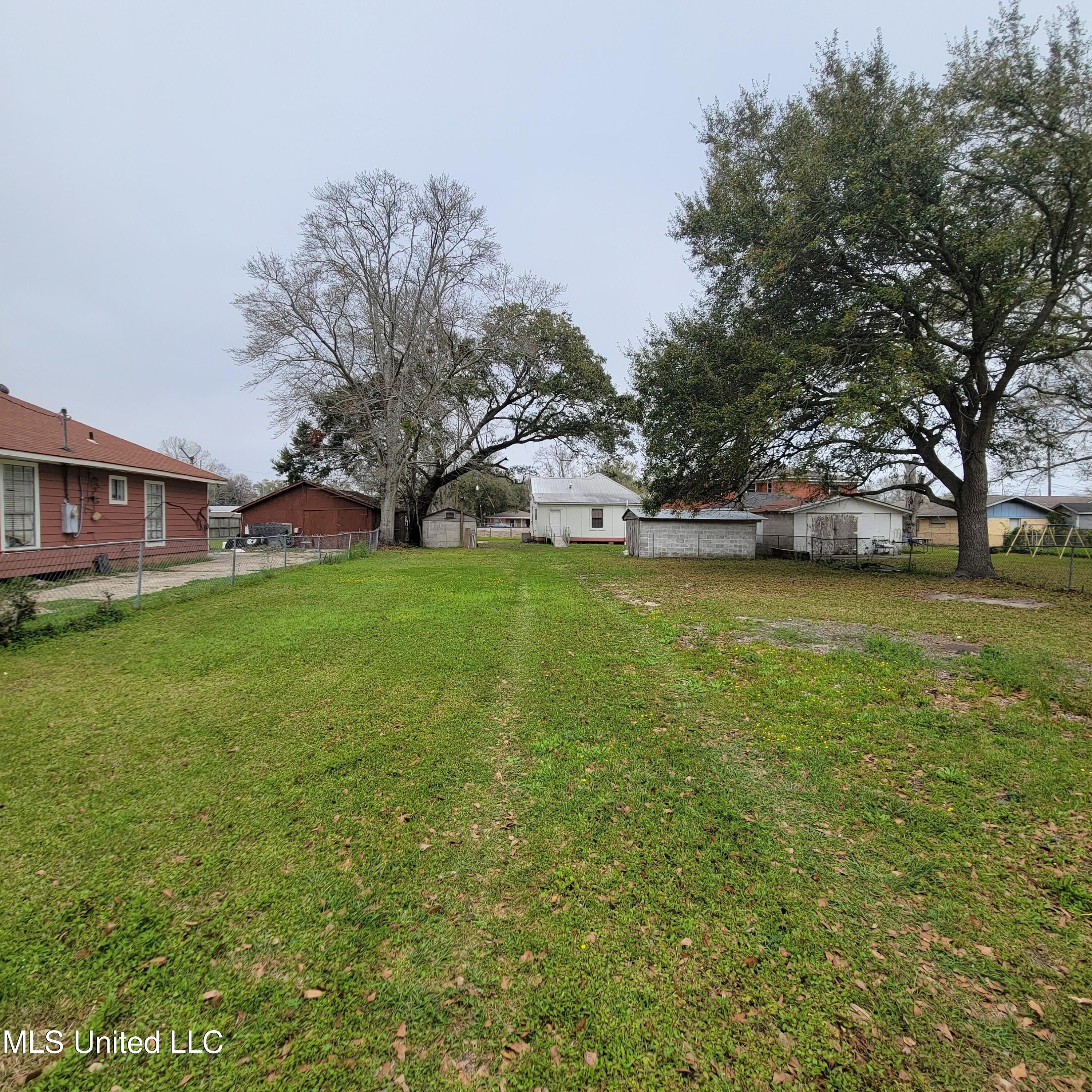 545 Esters Boulevard, Biloxi, Mississippi image 35