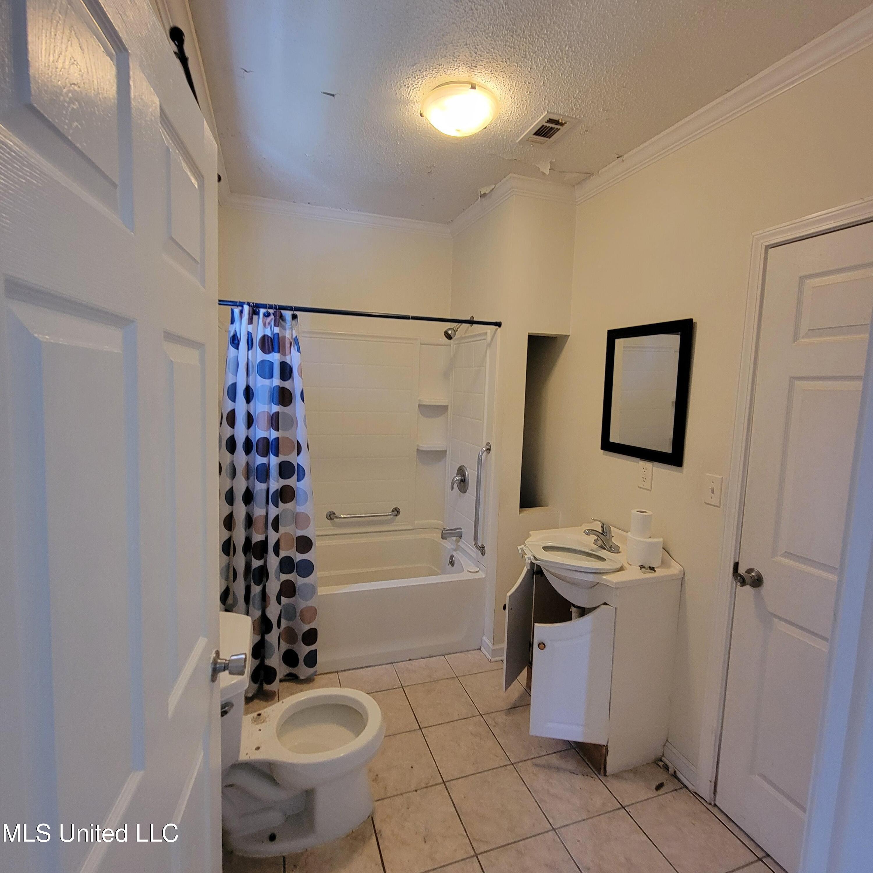 545 Esters Boulevard, Biloxi, Mississippi image 14