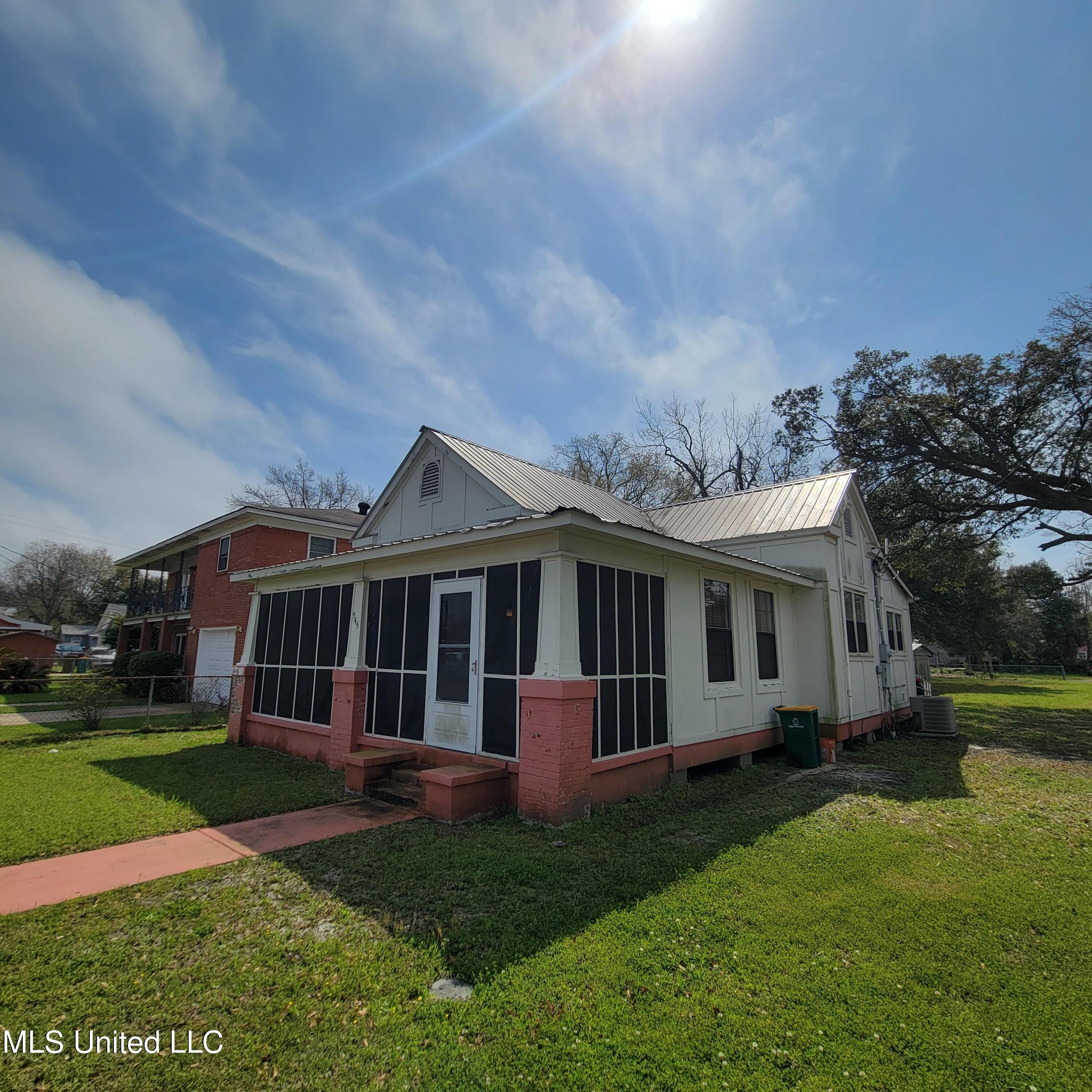 545 Esters Boulevard, Biloxi, Mississippi image 4