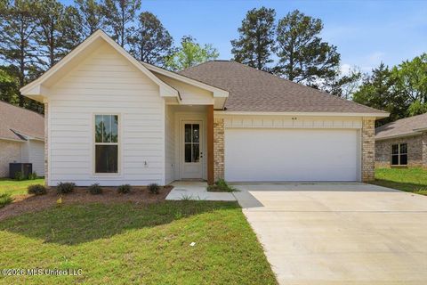 Apartment For Sale - 410 Hyde Park Cove<br/> Brandon, MS 39042