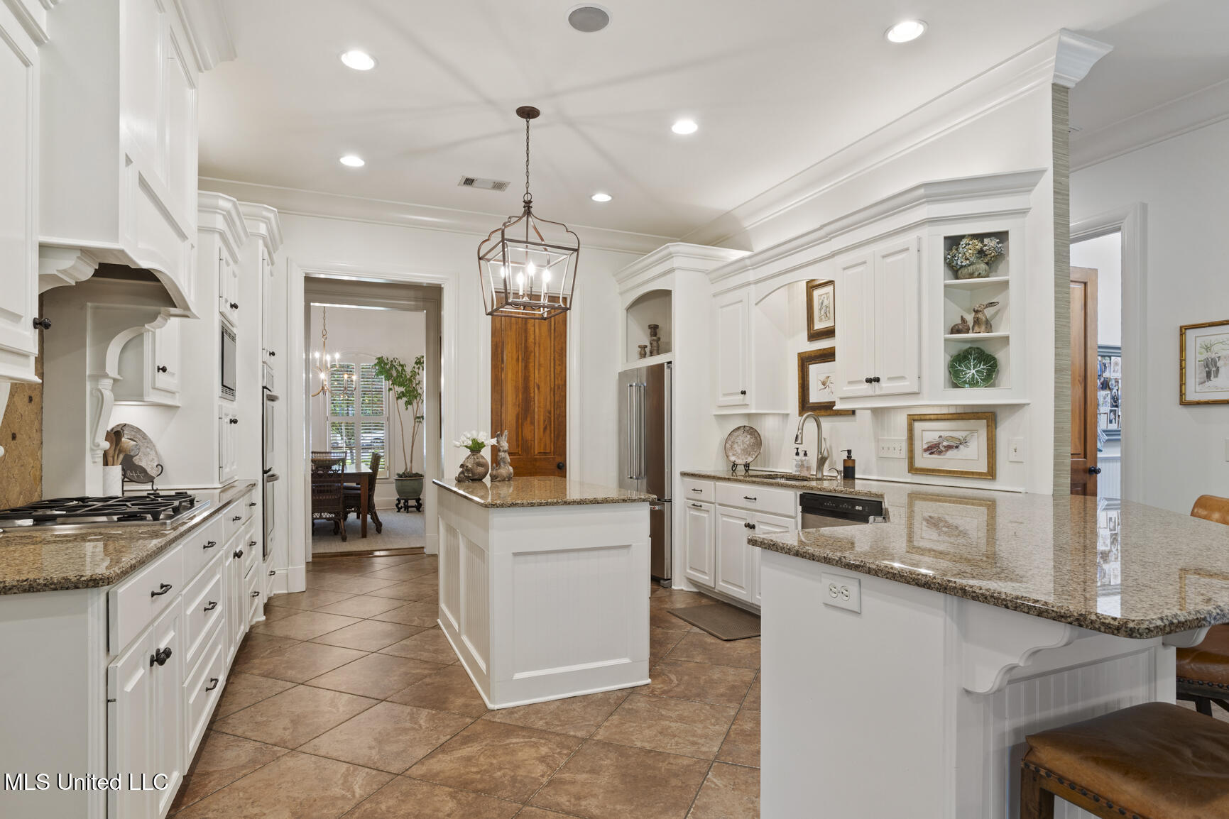 105 Selby Drive, Madison, Mississippi image 24