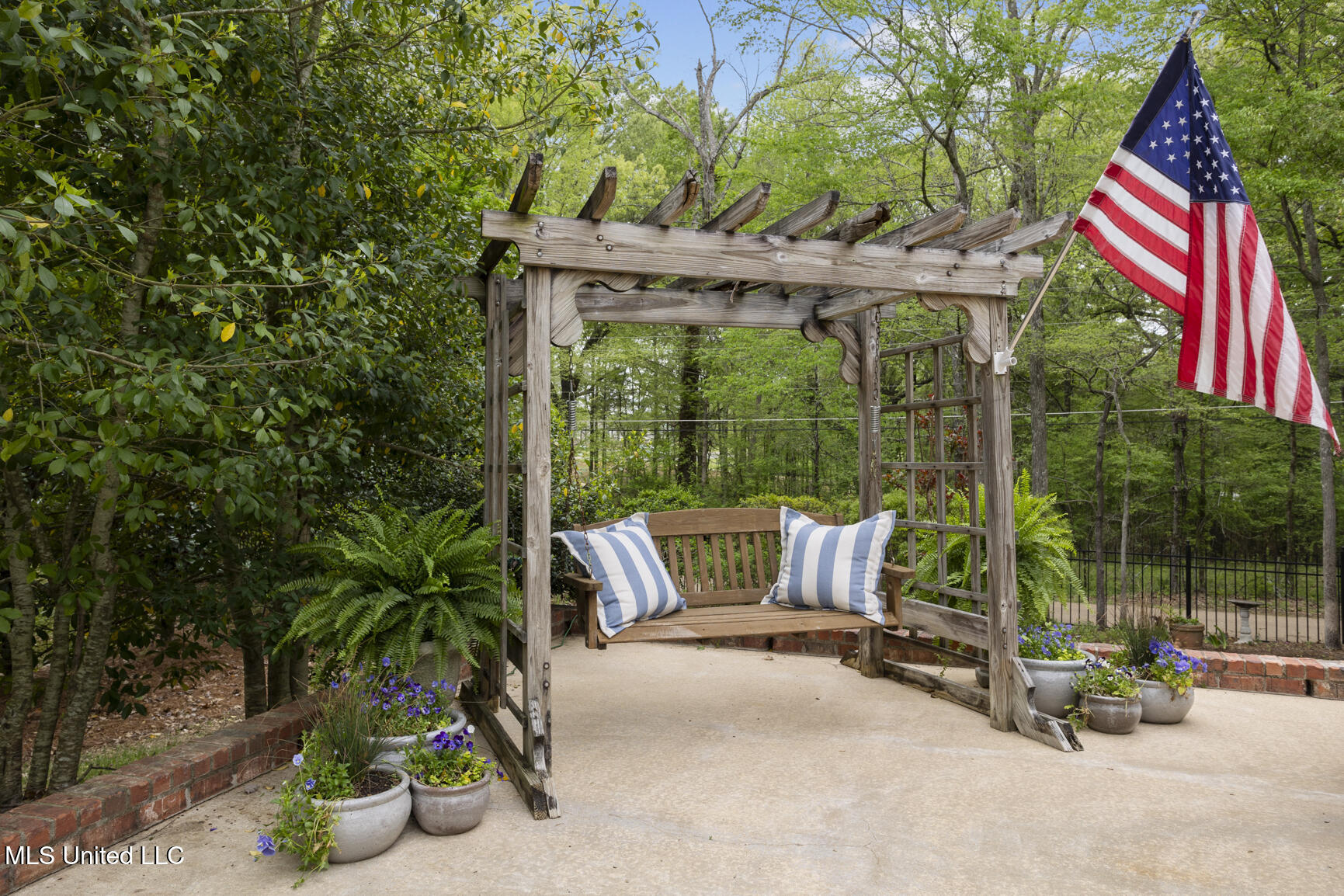 105 Selby Drive, Madison, Mississippi image 6