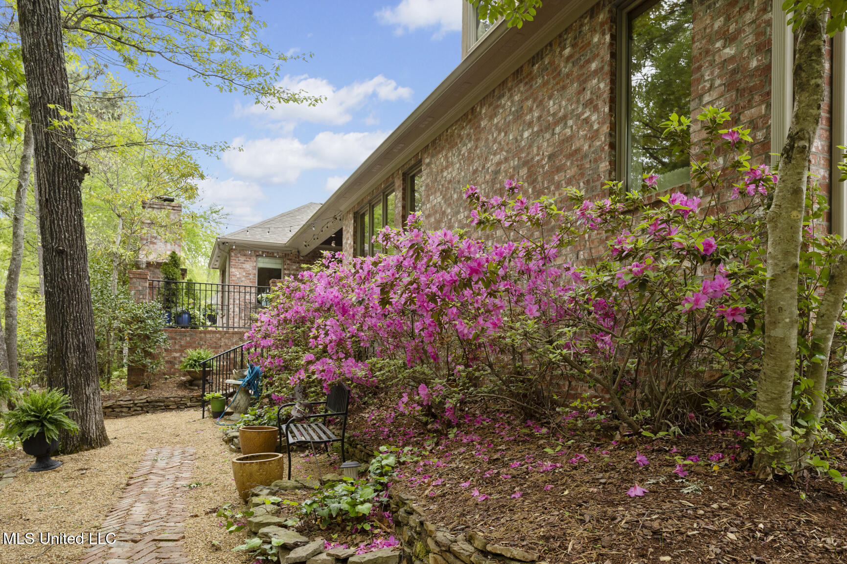 105 Selby Drive, Madison, Mississippi image 7