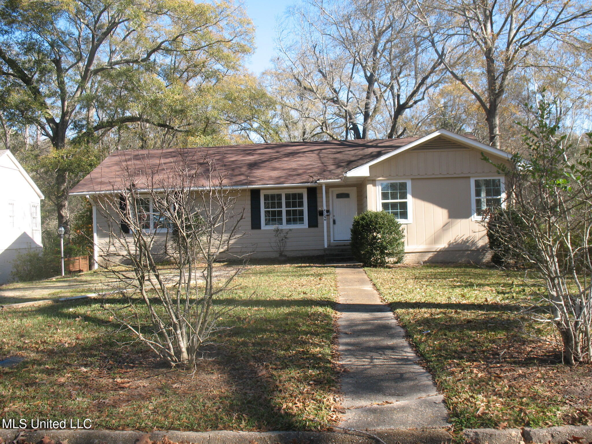 4340 Childress Drive, Jackson, Mississippi image 1