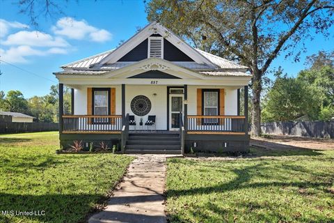 Homes For Sale - 857 Rockport Avenue<br/> Lawrence County, Monticello, MS 39654