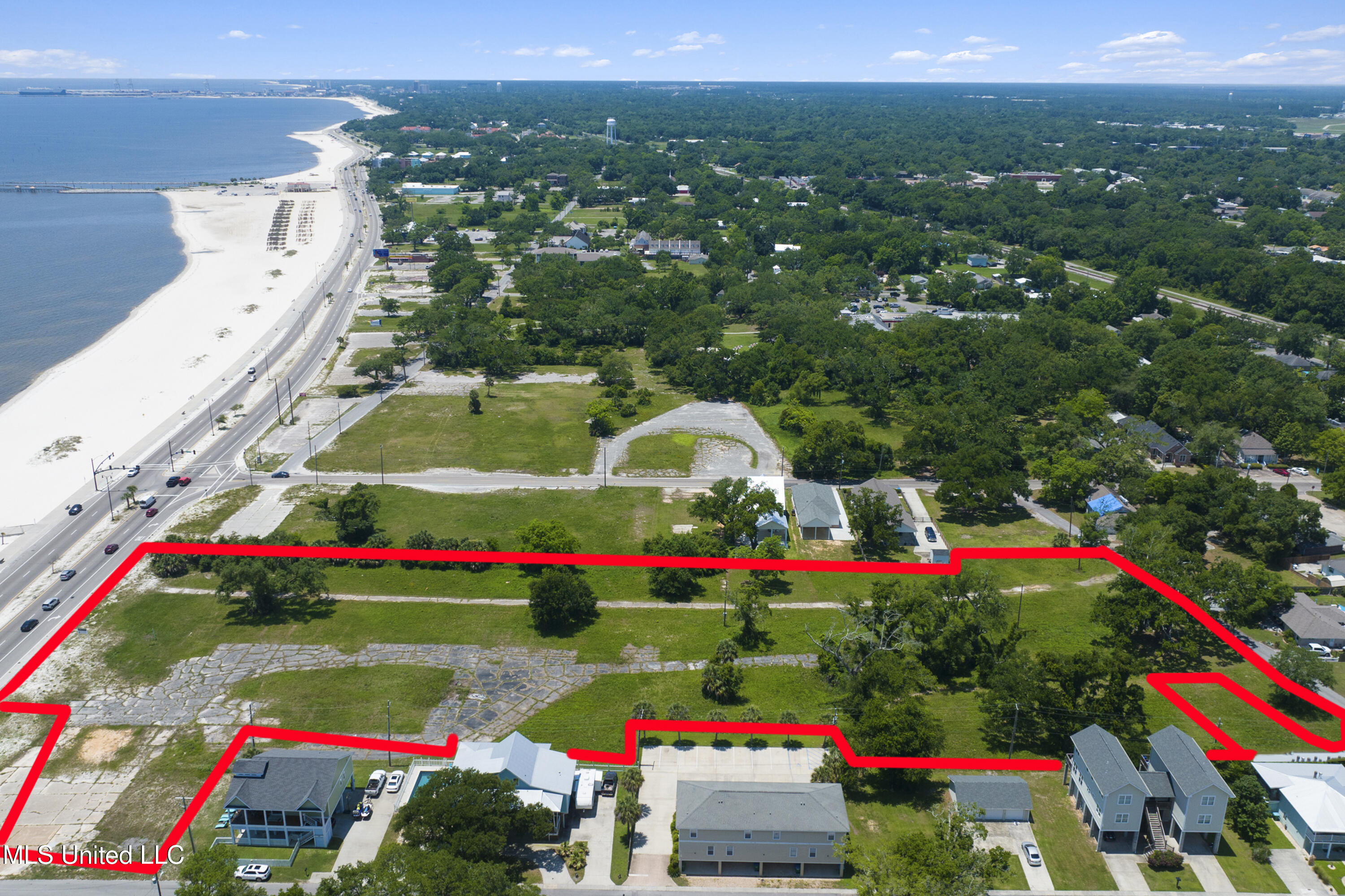 830 E Beach Boulevard, Gulfport, Mississippi image 16