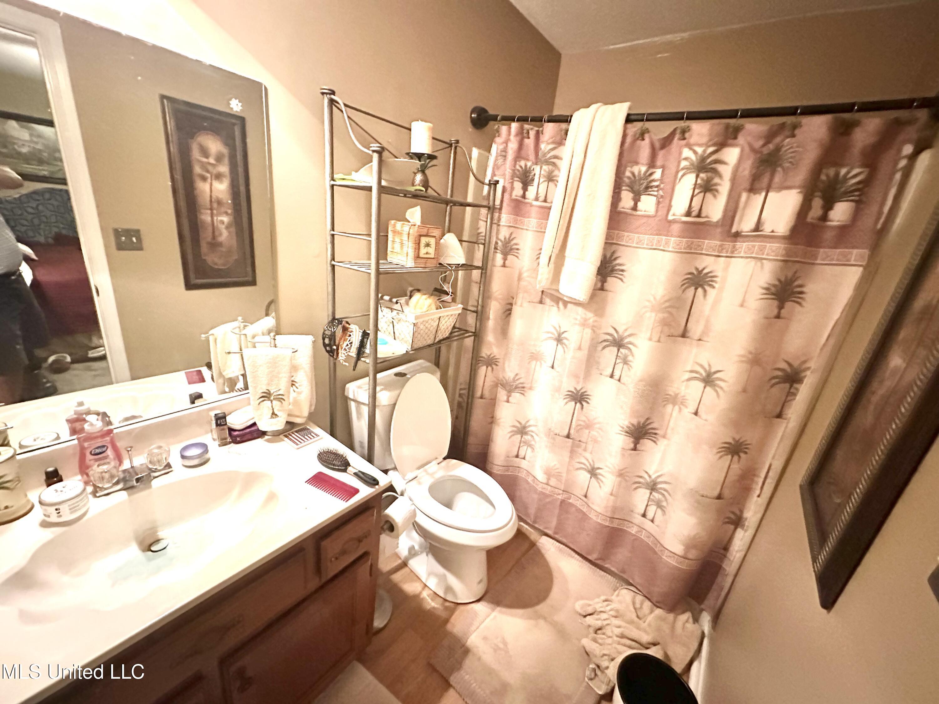 3505 Dorchester Drive, Horn Lake, Mississippi image 10