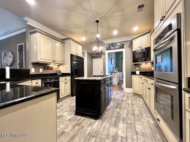 8104 Bella Donna Circle, Olive Branch, Mississippi image 14