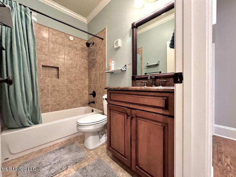 8104 Bella Donna Circle, Olive Branch, Mississippi image 29