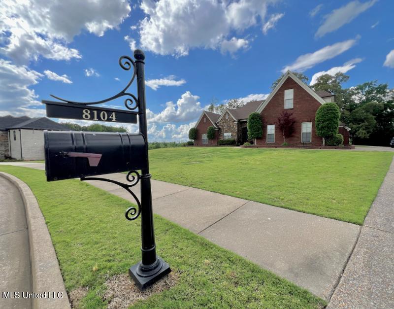 8104 Bella Donna Circle, Olive Branch, Mississippi image 40