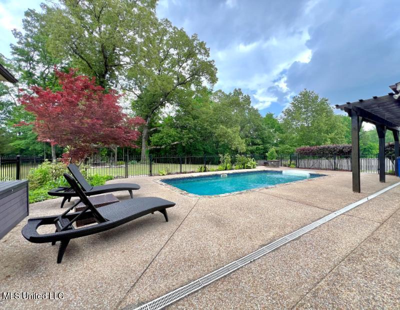 8104 Bella Donna Circle, Olive Branch, Mississippi image 31