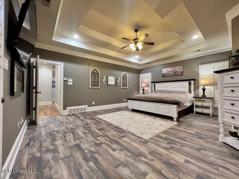8104 Bella Donna Circle, Olive Branch, Mississippi image 24